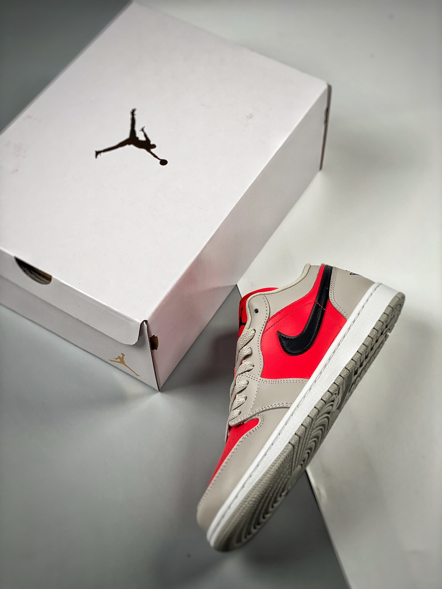 Air Jordan 1 Low Light Iron Ore Black-Siren Red For Sale