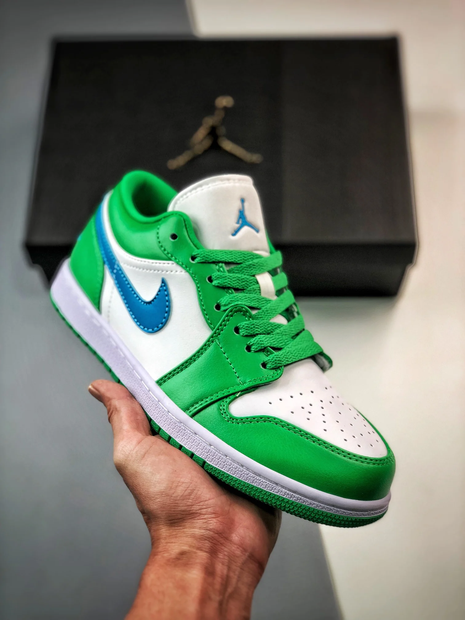 Air Jordan 1 Low Lucky Green Aquatone-White DC0774-304 For Sale