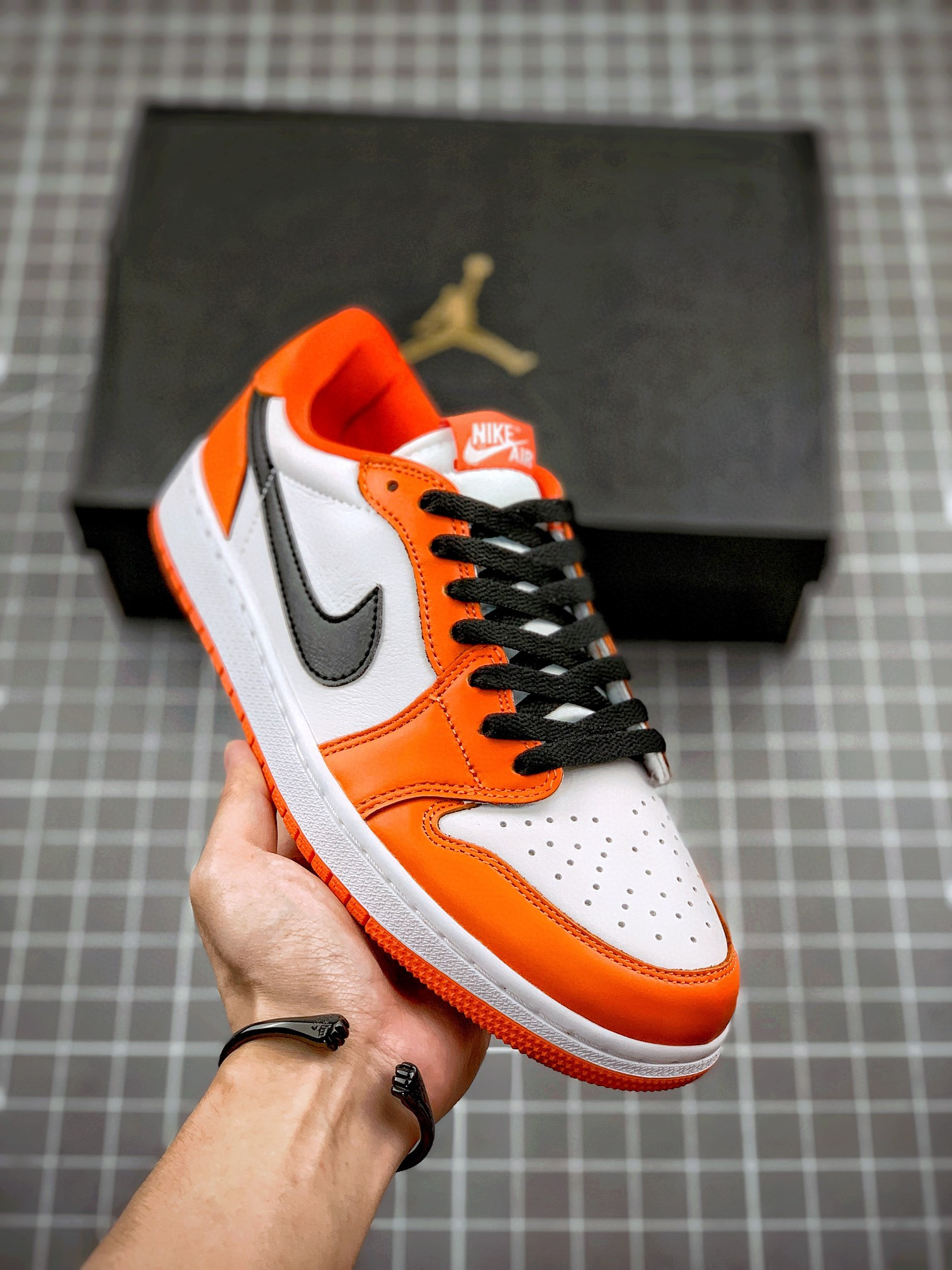 Air Jordan 1 Low OG Shattered Backboard Orange White-Black For Sale