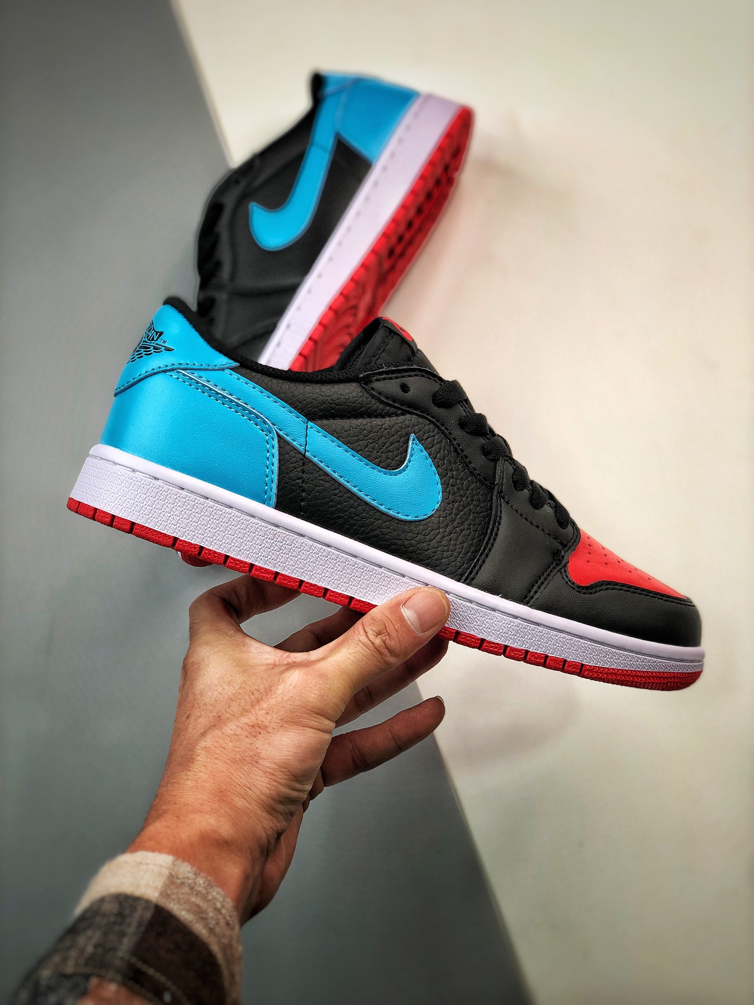 Air Jordan 1 Low OG UNC To Chicago Black Blue Red CZ0775-046 For Sale