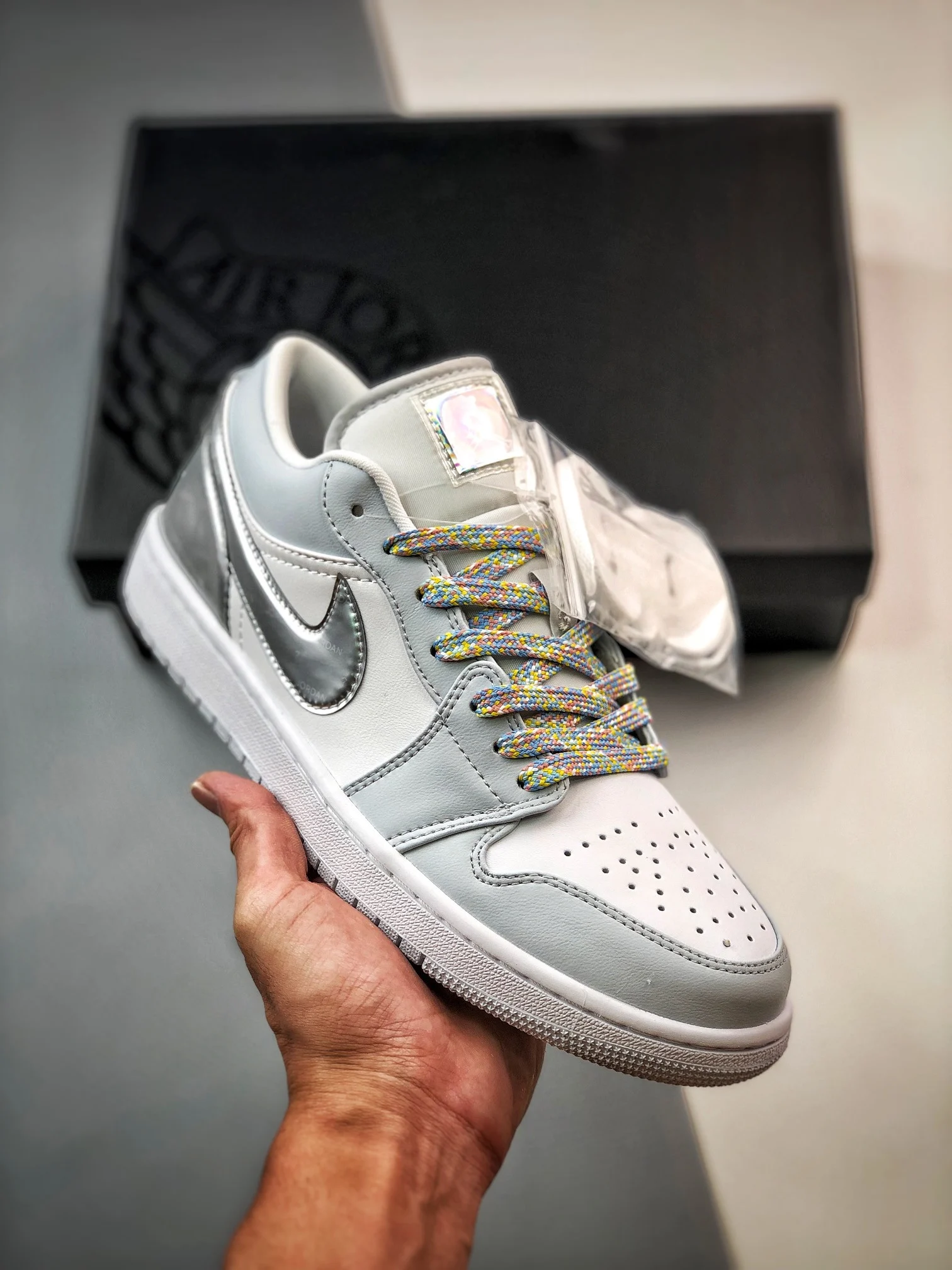 Air Jordan 1 Low SE Tear Away Silver White Light Grey DX6070-101 For Sale