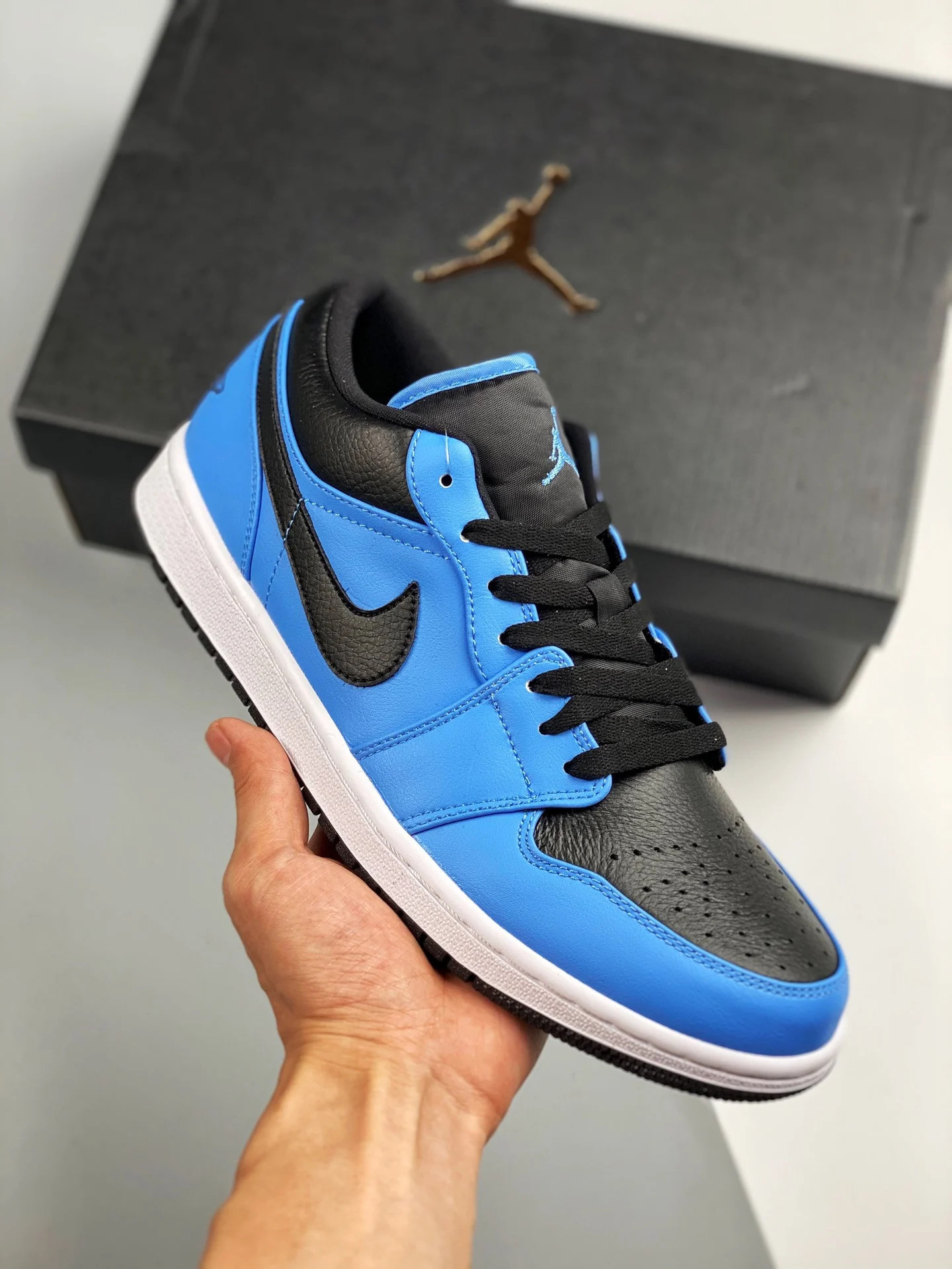 Air Jordan 1 Low University Blue Black-White For Sale