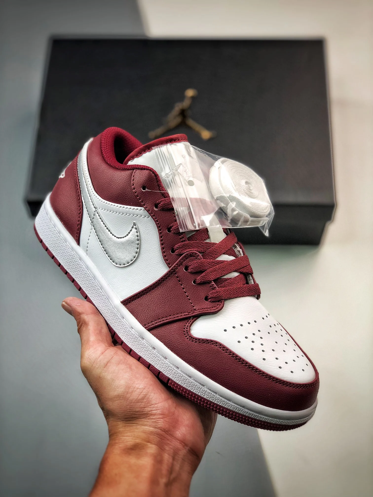 Air Jordan 1 Low White Bordeaux 553558-615 For Sale