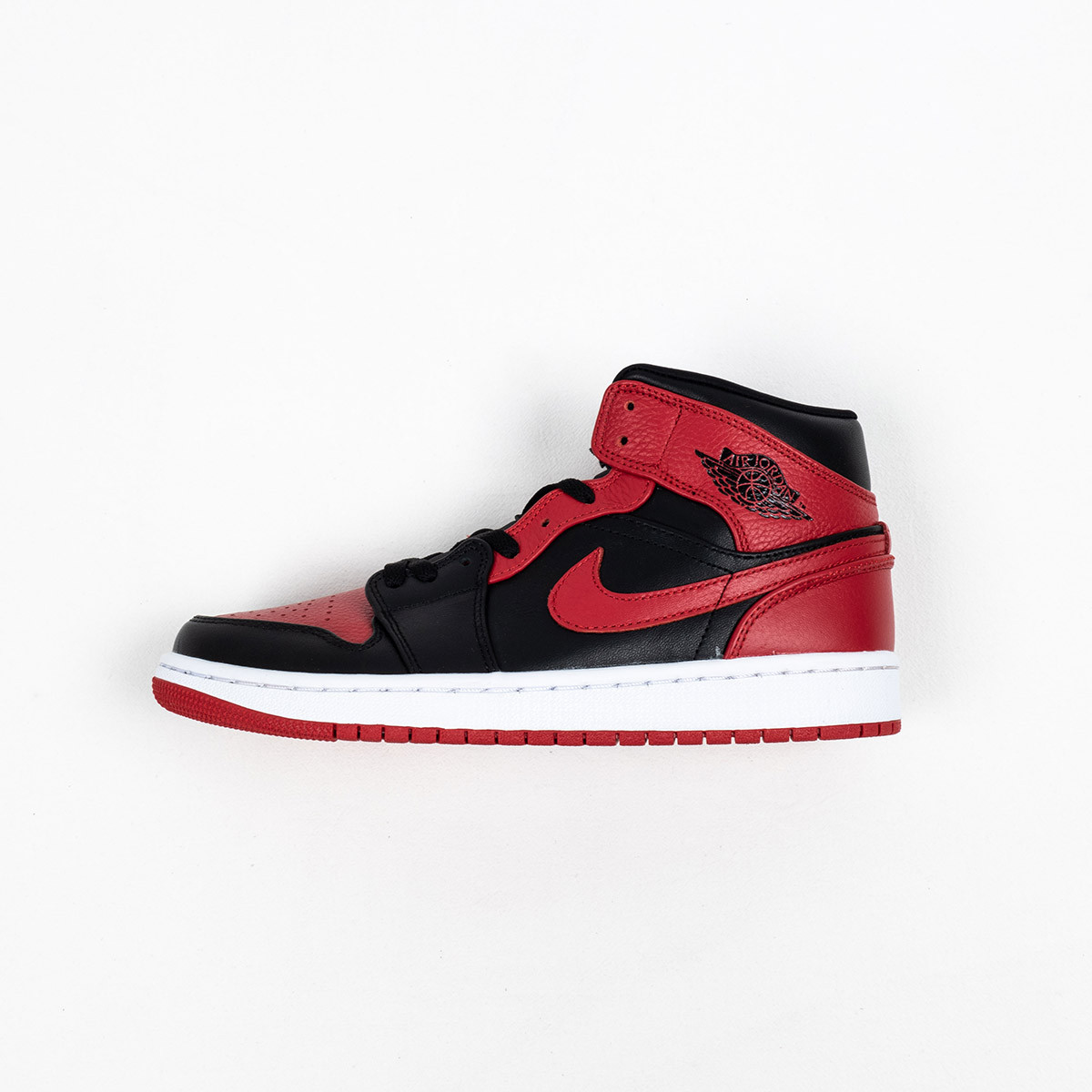 Air Jordan 1 Mid Bred 554724-074 On Sale