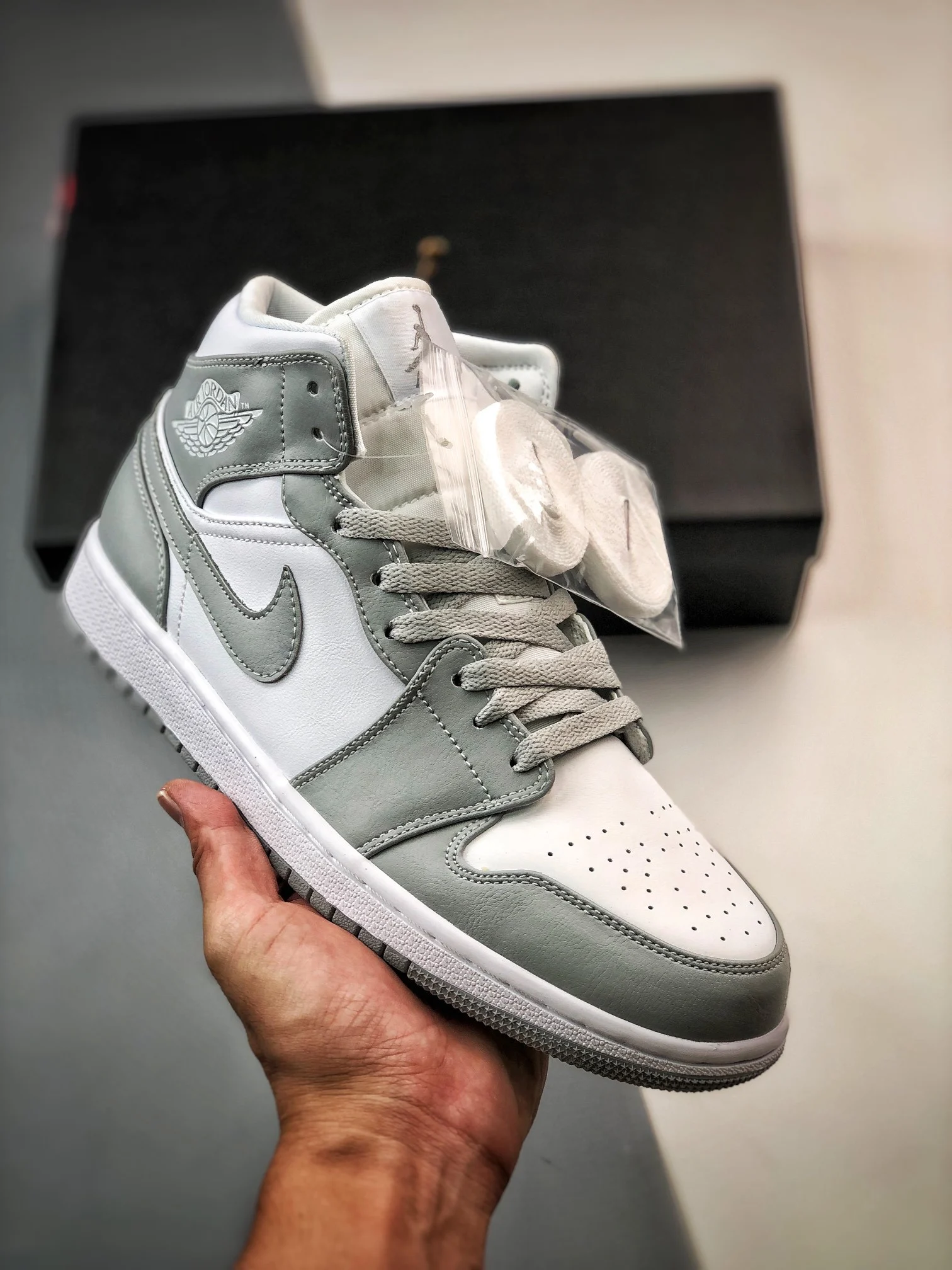 Air Jordan 1 Mid Grey Sail BQ6472-115 For Sale