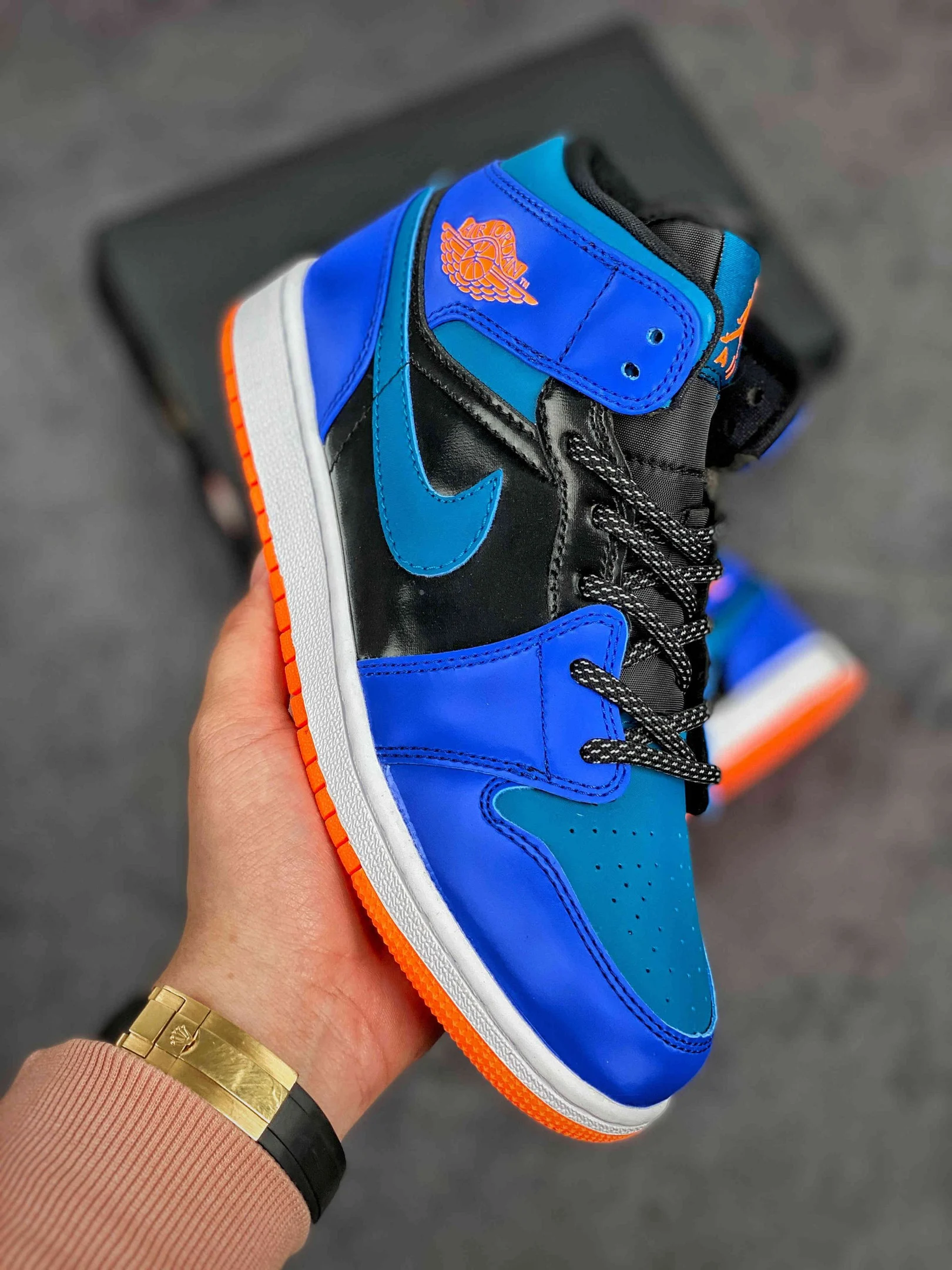 Air Jordan 1 Mid Racer Blue BlackTotal Orange Green Abyss For Sale