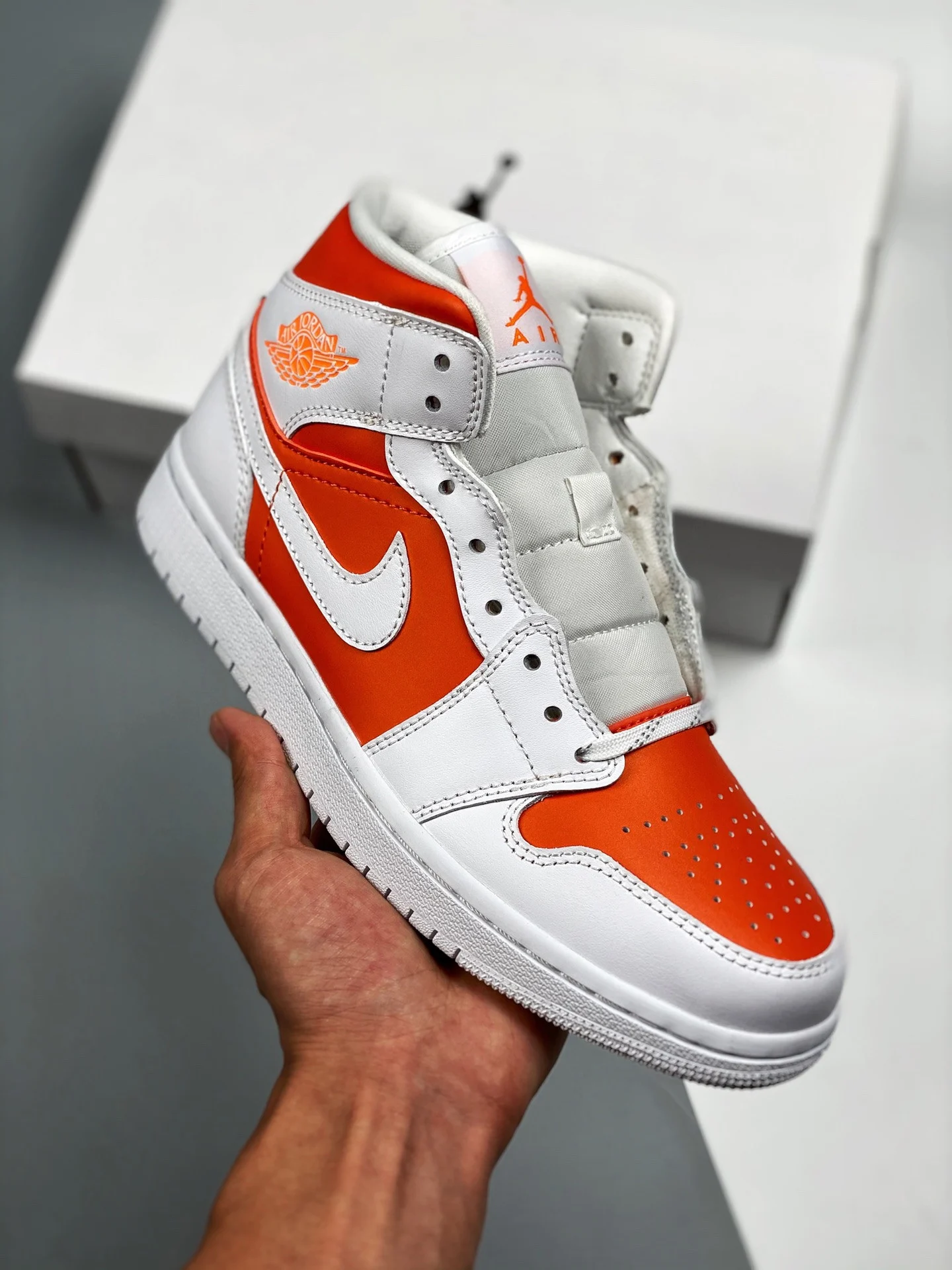 Air Jordan 1 Mid SE GS Bright Citrus White CZ0774-800 For Sale