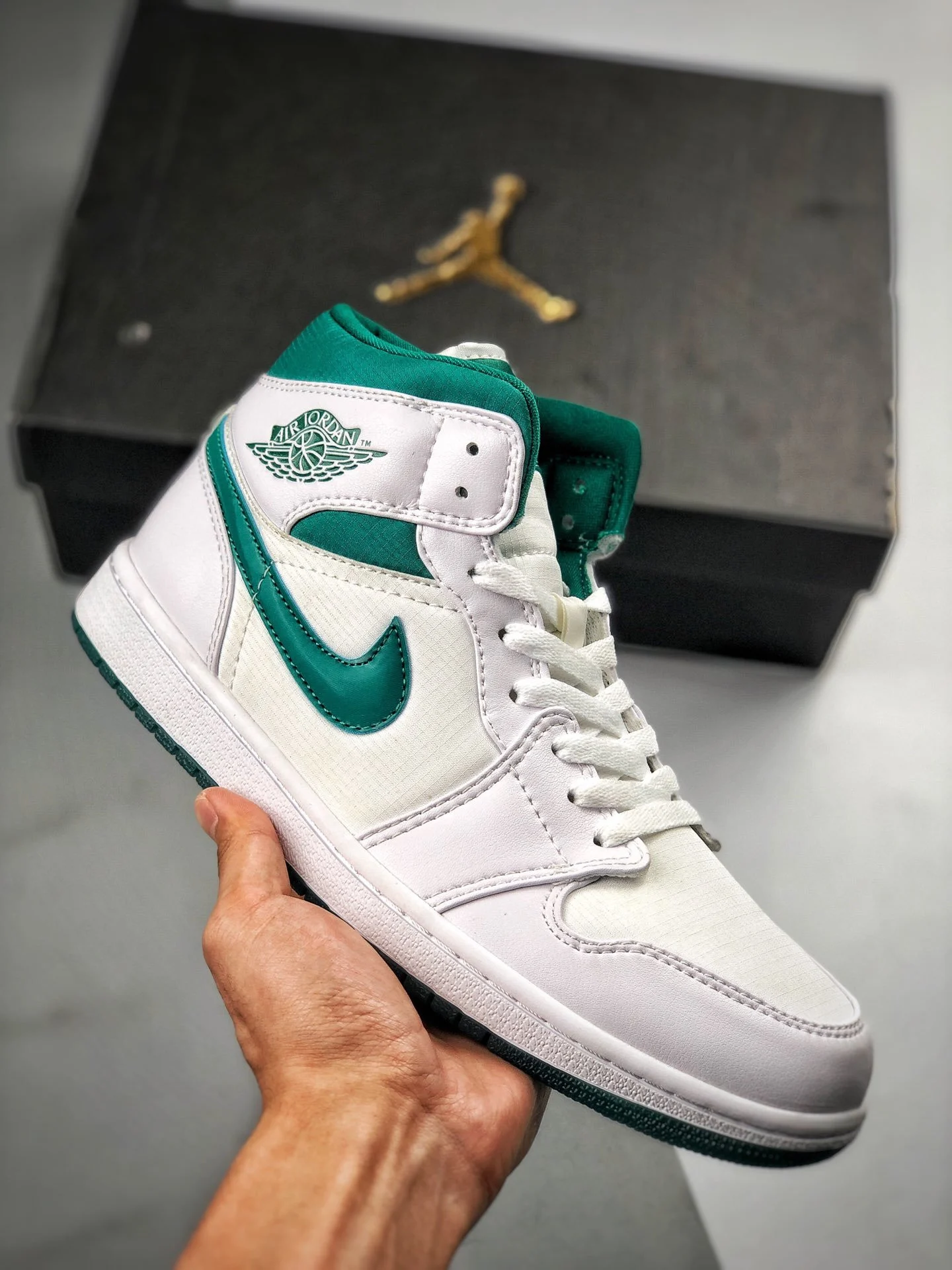 Air Jordan 1 Mid White Mystic Green On Sale