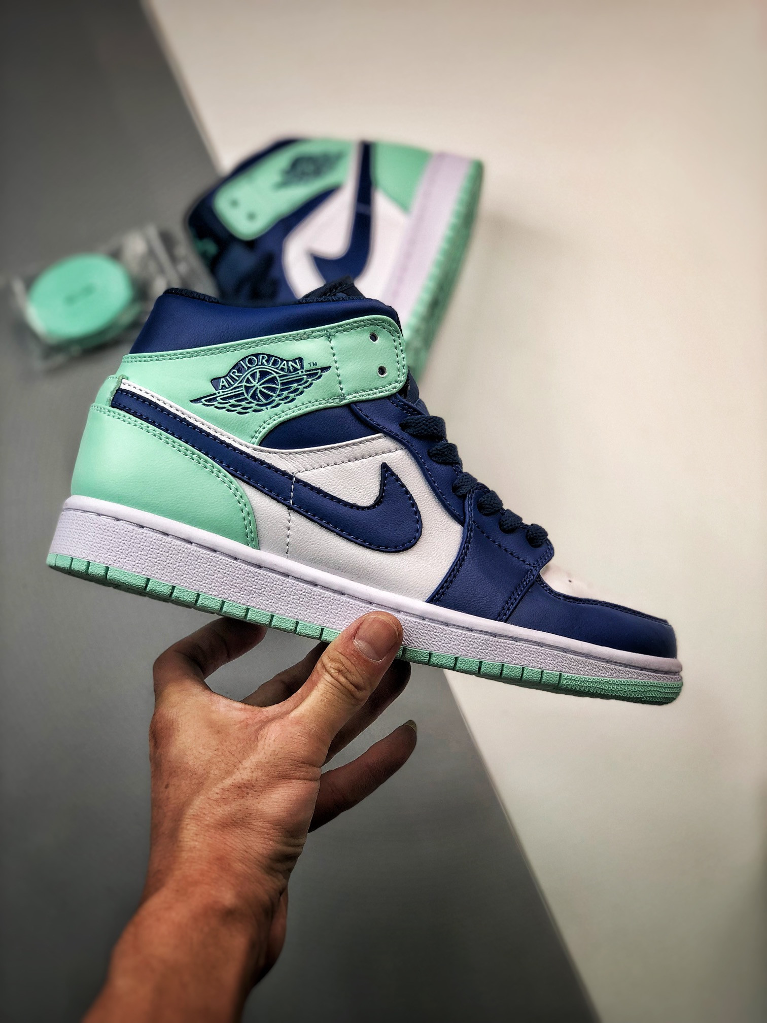 Air Jordan 1 Mid White Navy-Blue Mint 554724-413 For Sale