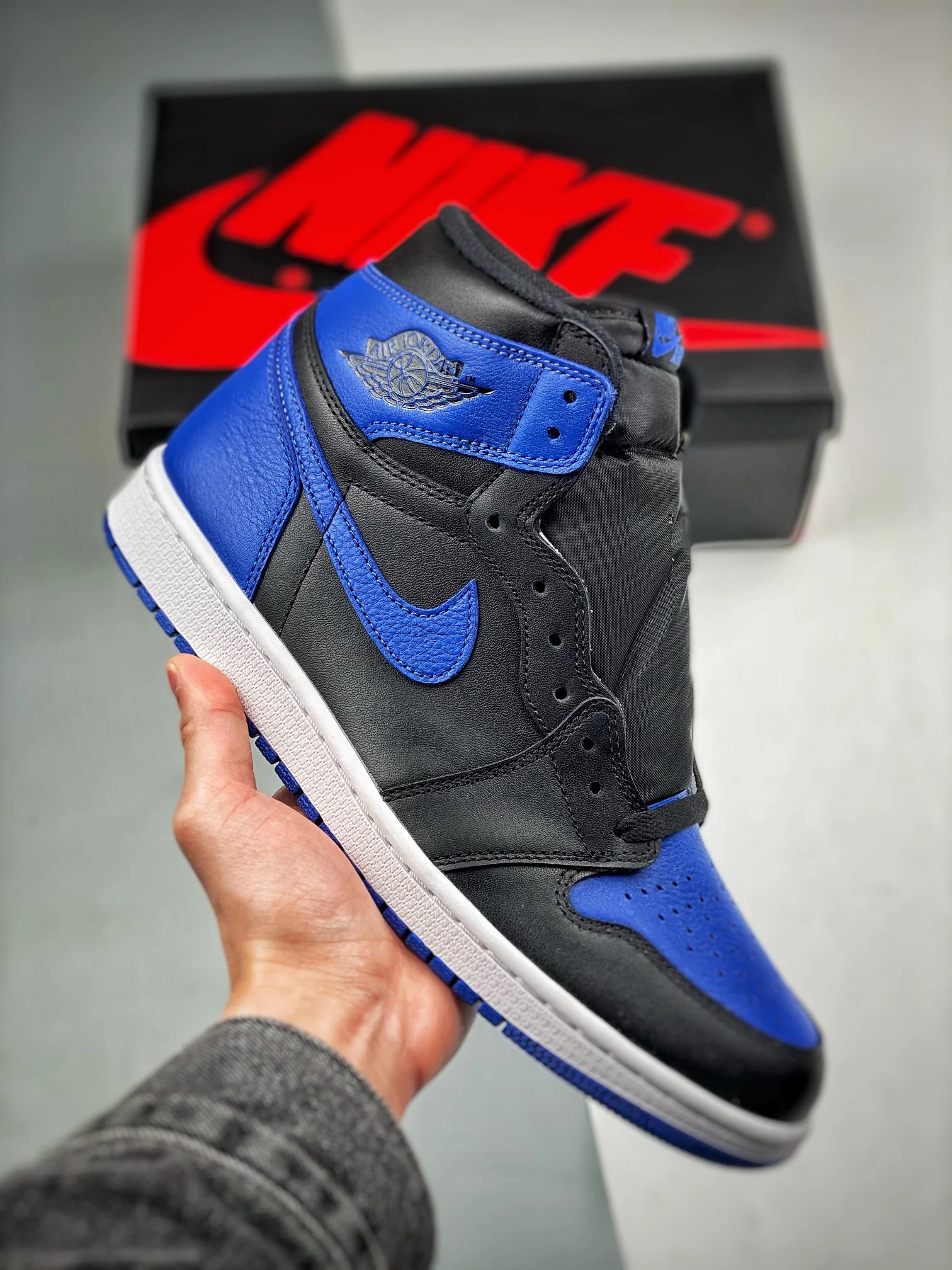 Air Jordan 1 Retro High OG Black Varsity Royal-Black 555088-085 For Sale