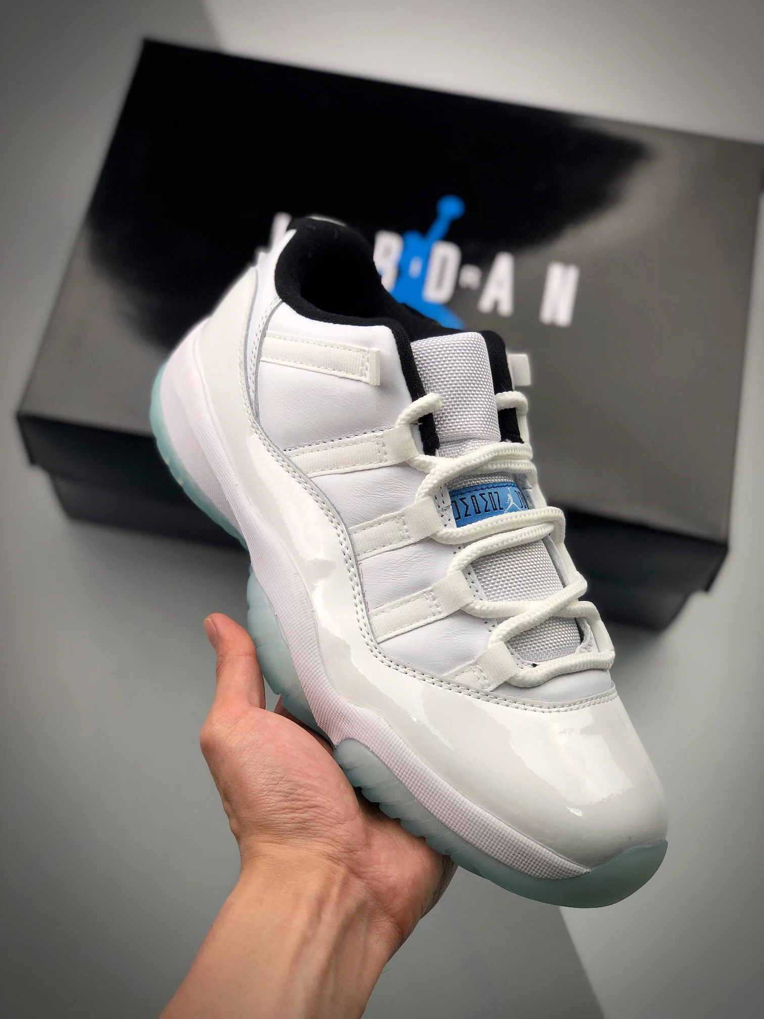 Air Jordan 11 Low Legend Blue AV2187-117 For Sale