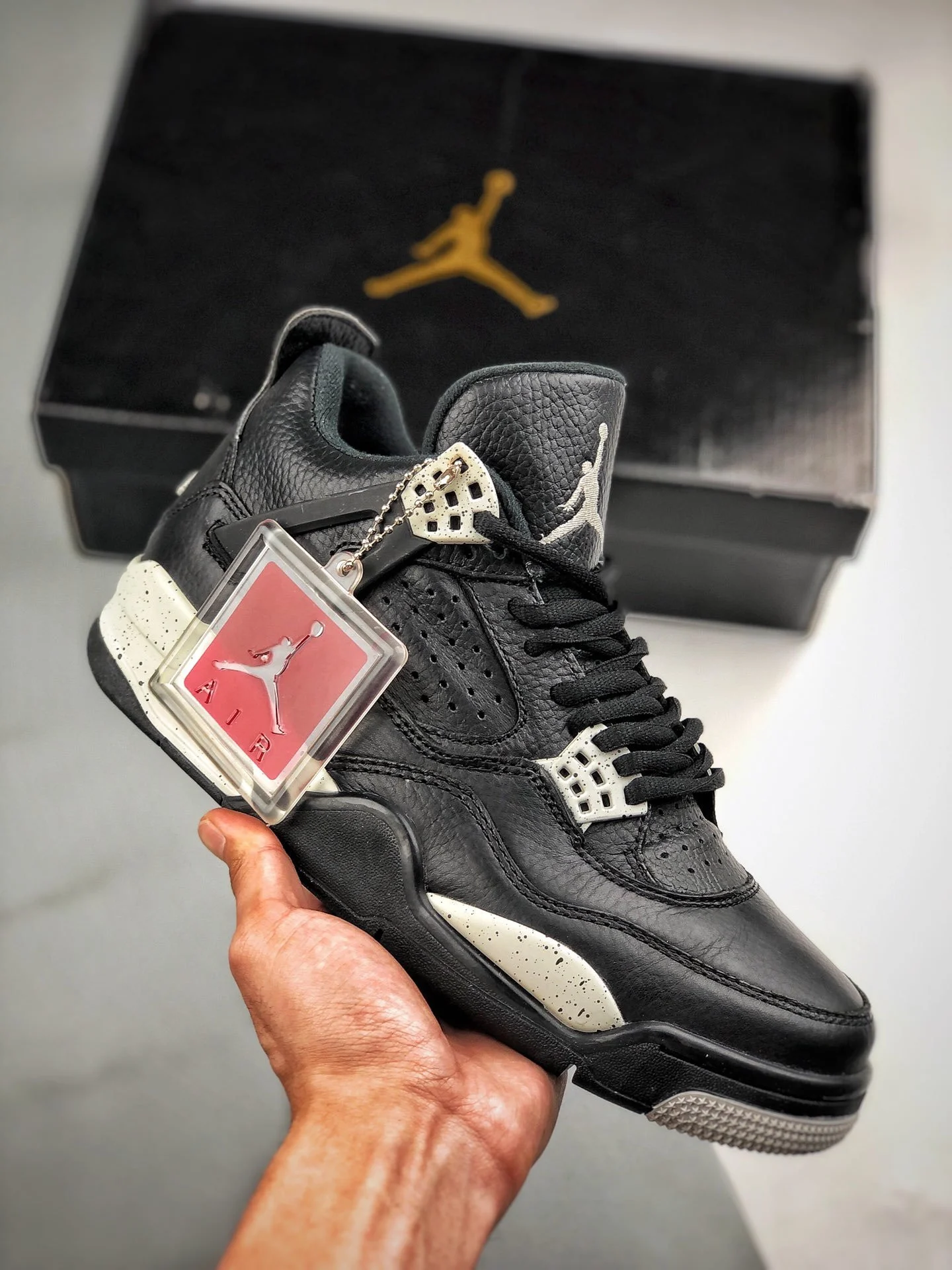 Air Jordan 4 Oreo Black Tech Grey-Black For Sale