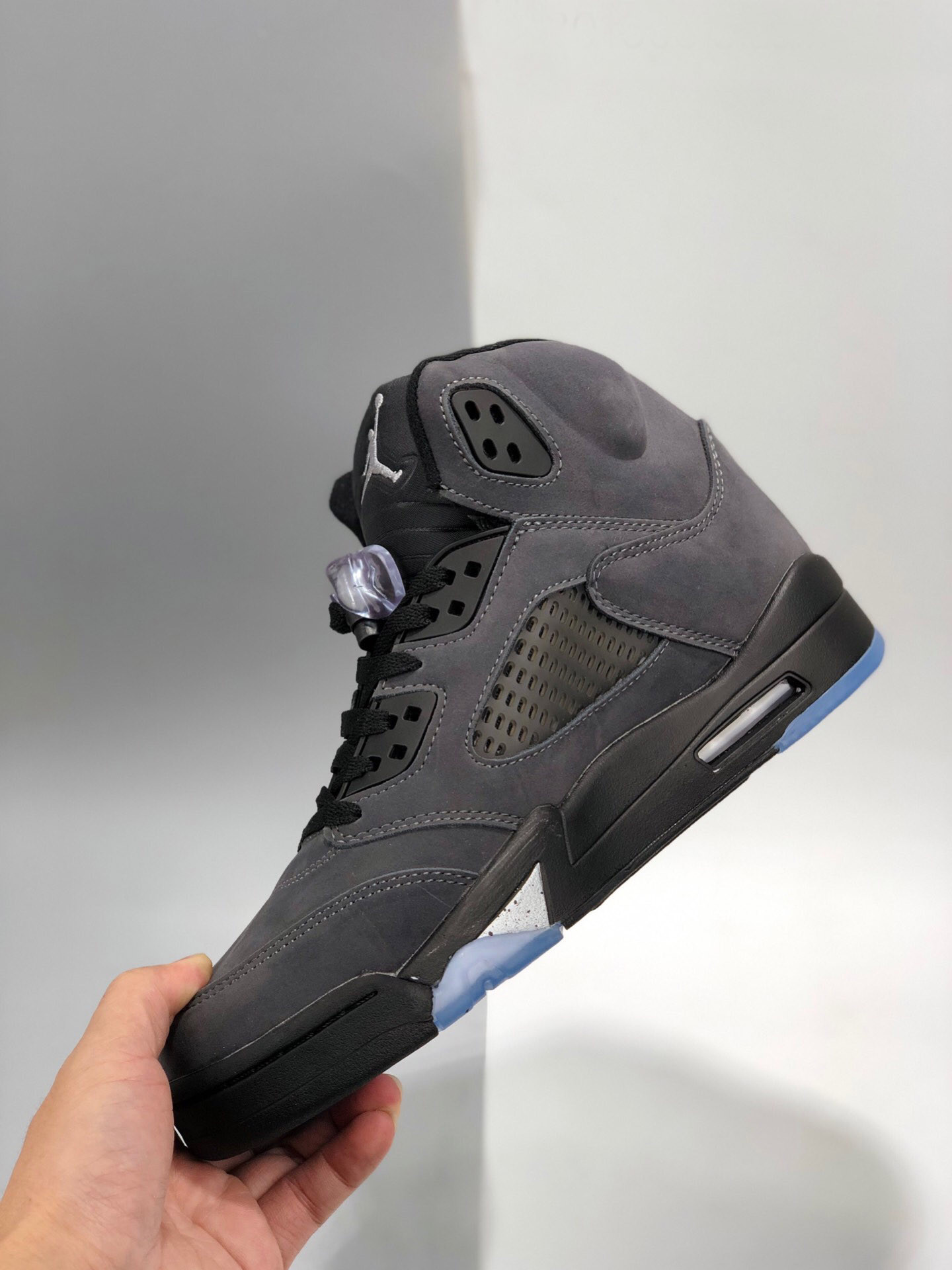 Air Jordan 5 Anthracite DB0731-001 For Sale