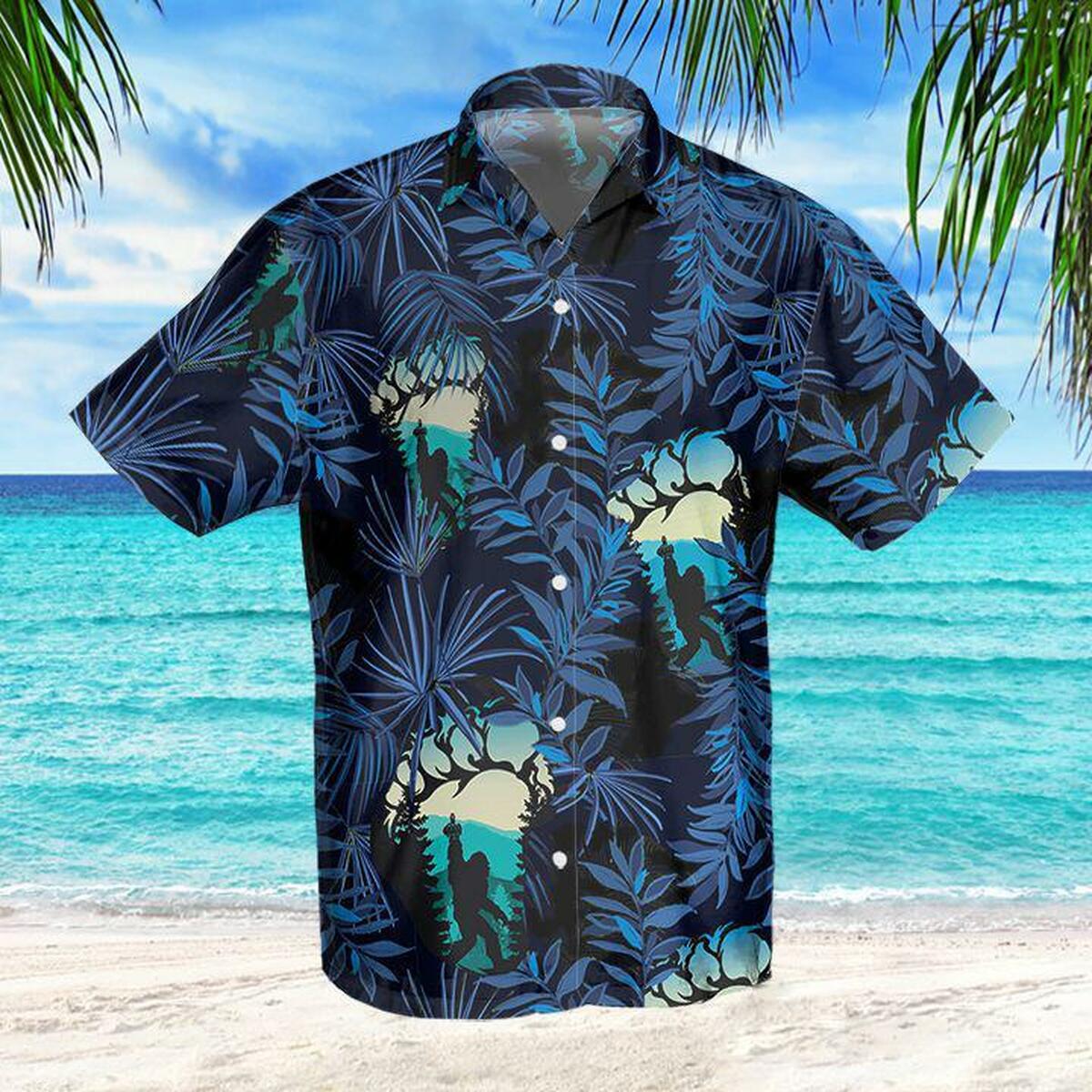 Bigfoot Hawaiian Shirt Summer Beach Outfit