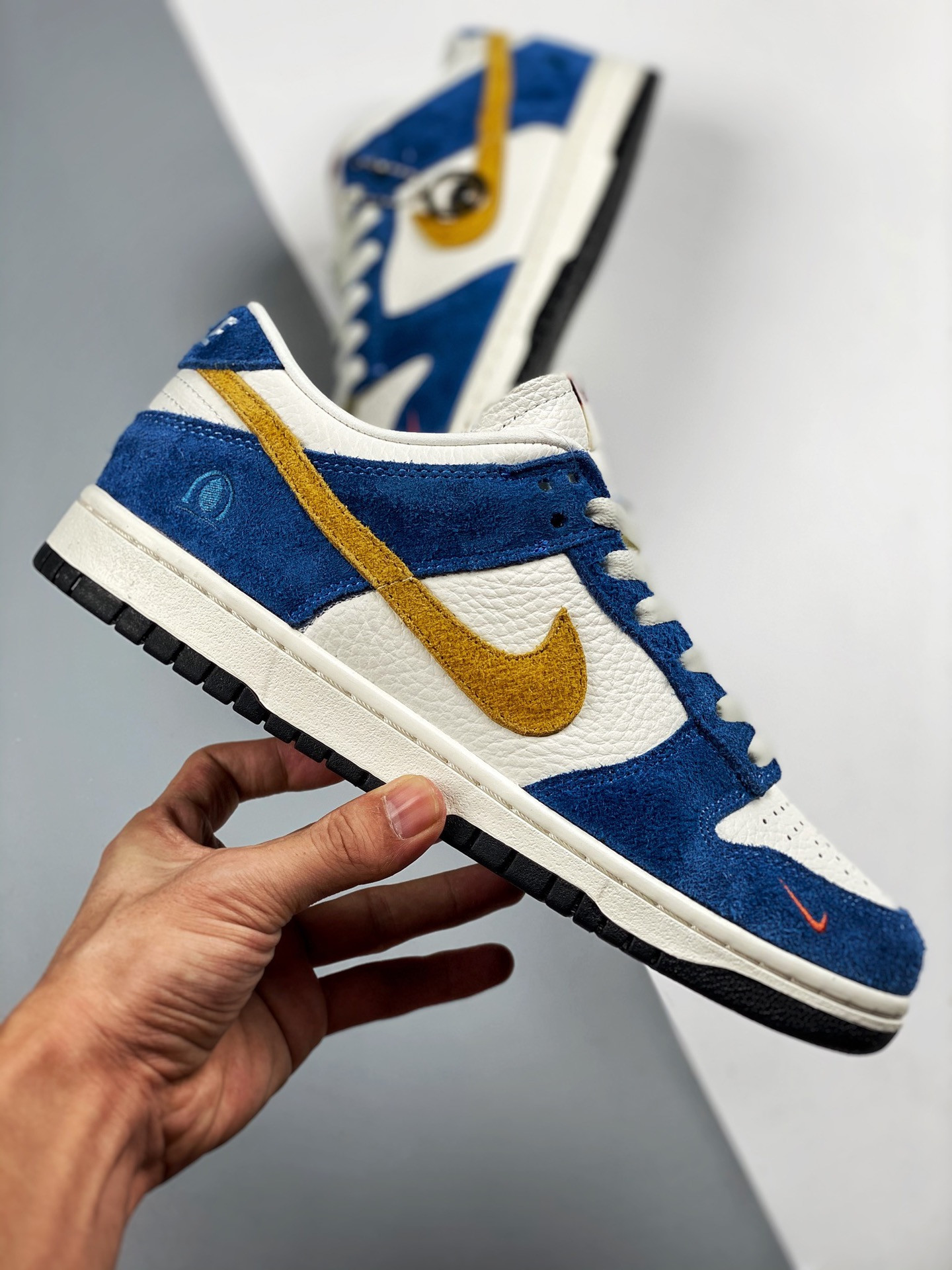 Kasina x Nike Dunk Low Sail University Gold-Industrial Blue For Sale