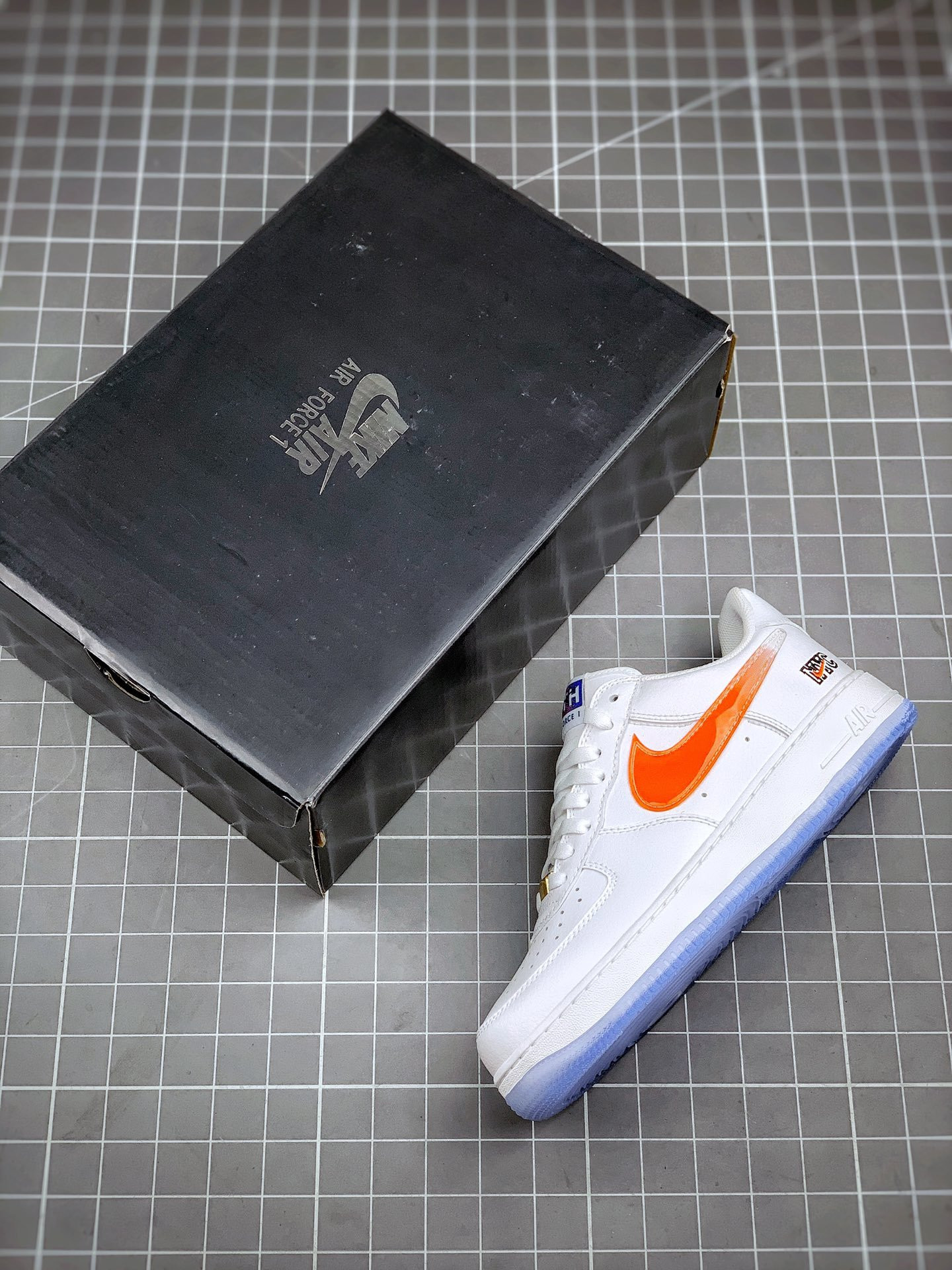 Kith x Nike Air Force 1 Low NYC White Rush Blue-White-Brilliant Orange