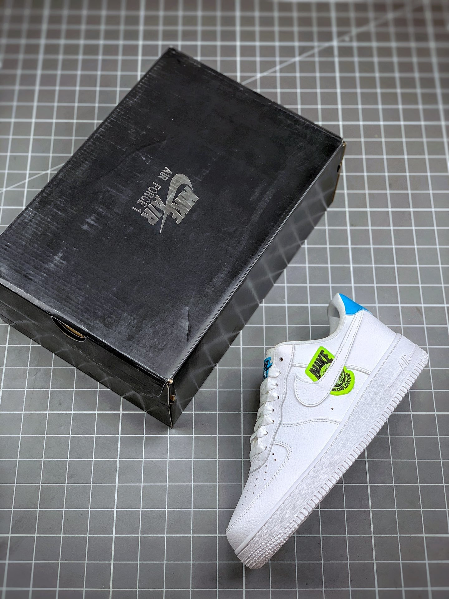 Nike Air Force 1 07 SE Worldwide White Volt For Sale