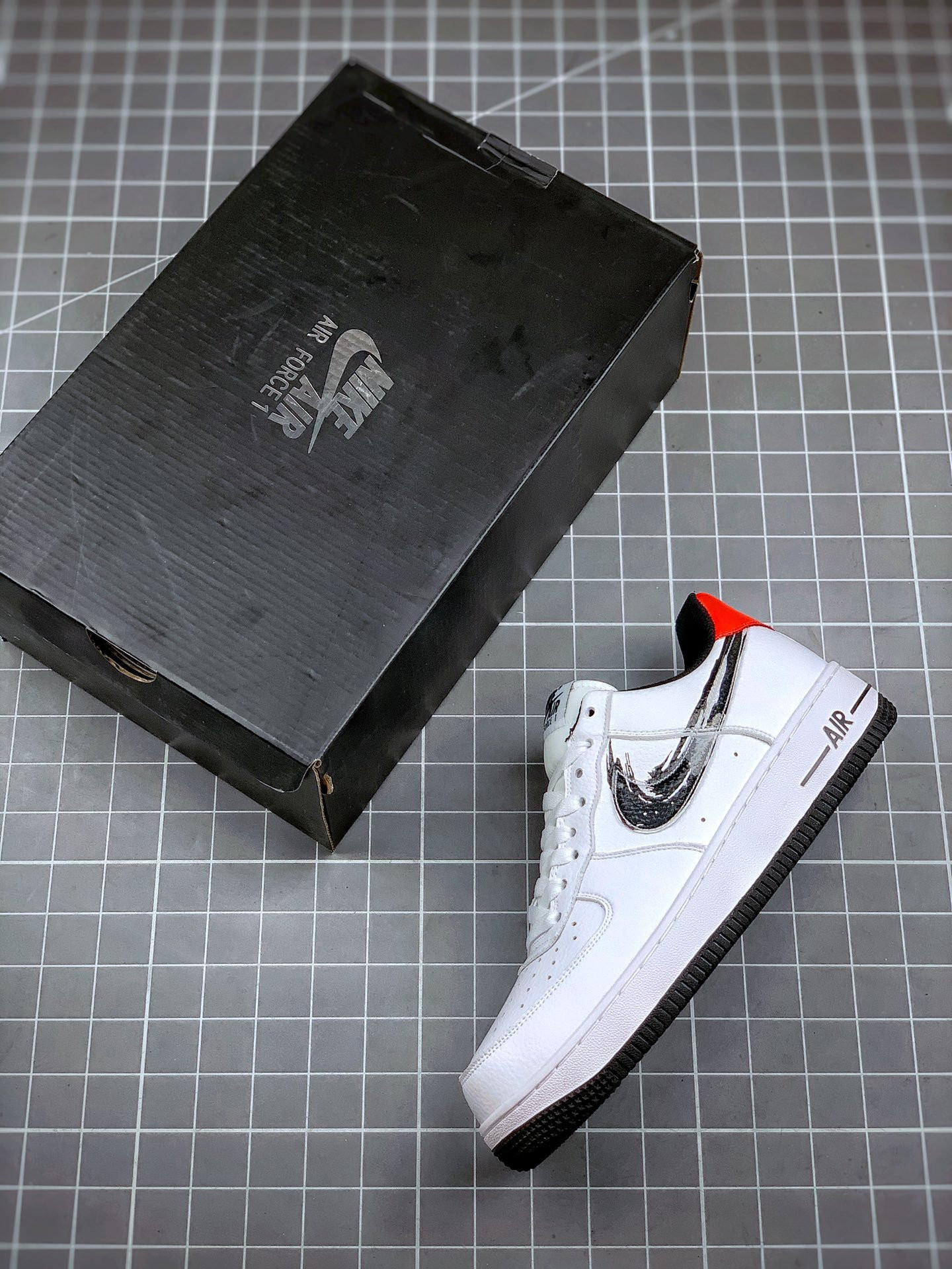 Nike Air Force 1 Brushstroke White For Sale