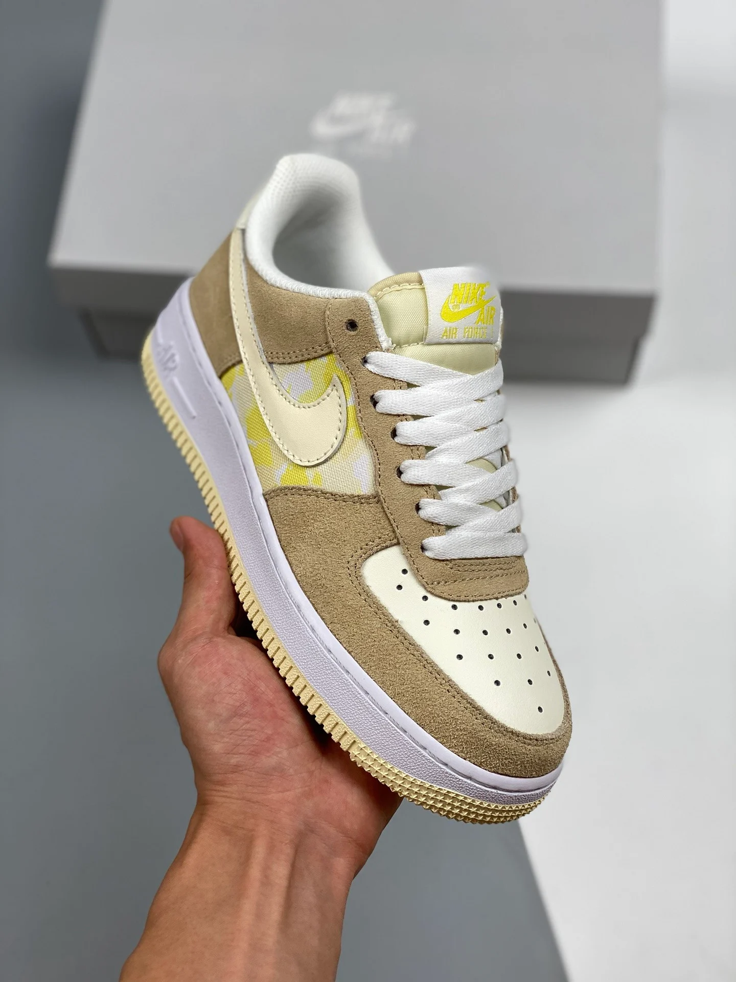 Nike Air Force 1 Low GS Lemon Drop DM9476-700 For Sale