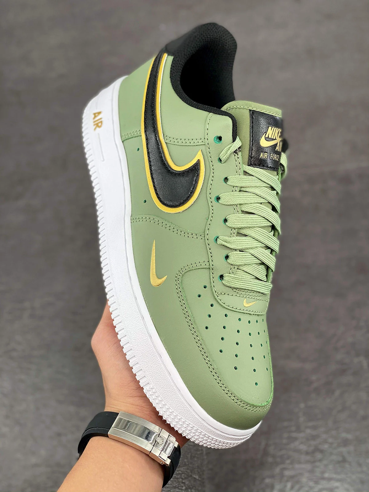 Nike Air Force 1 Oil Green Metallic Gold Swoosh DA8481-300 For Sale