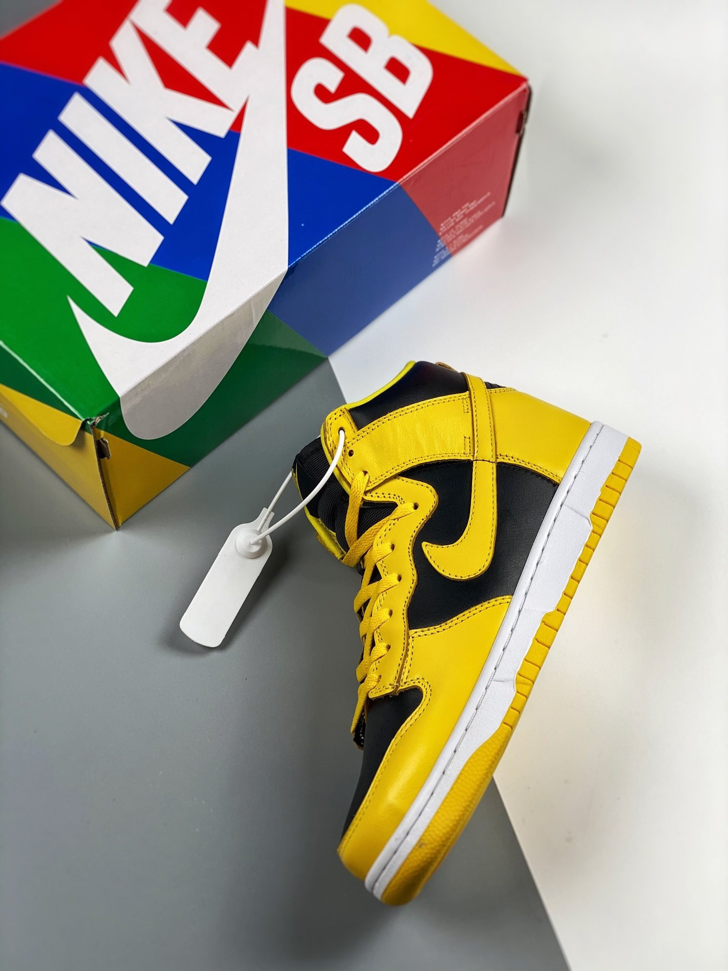 Nike Dunk High SP Varsity Maize CZ8149-002 For Sale