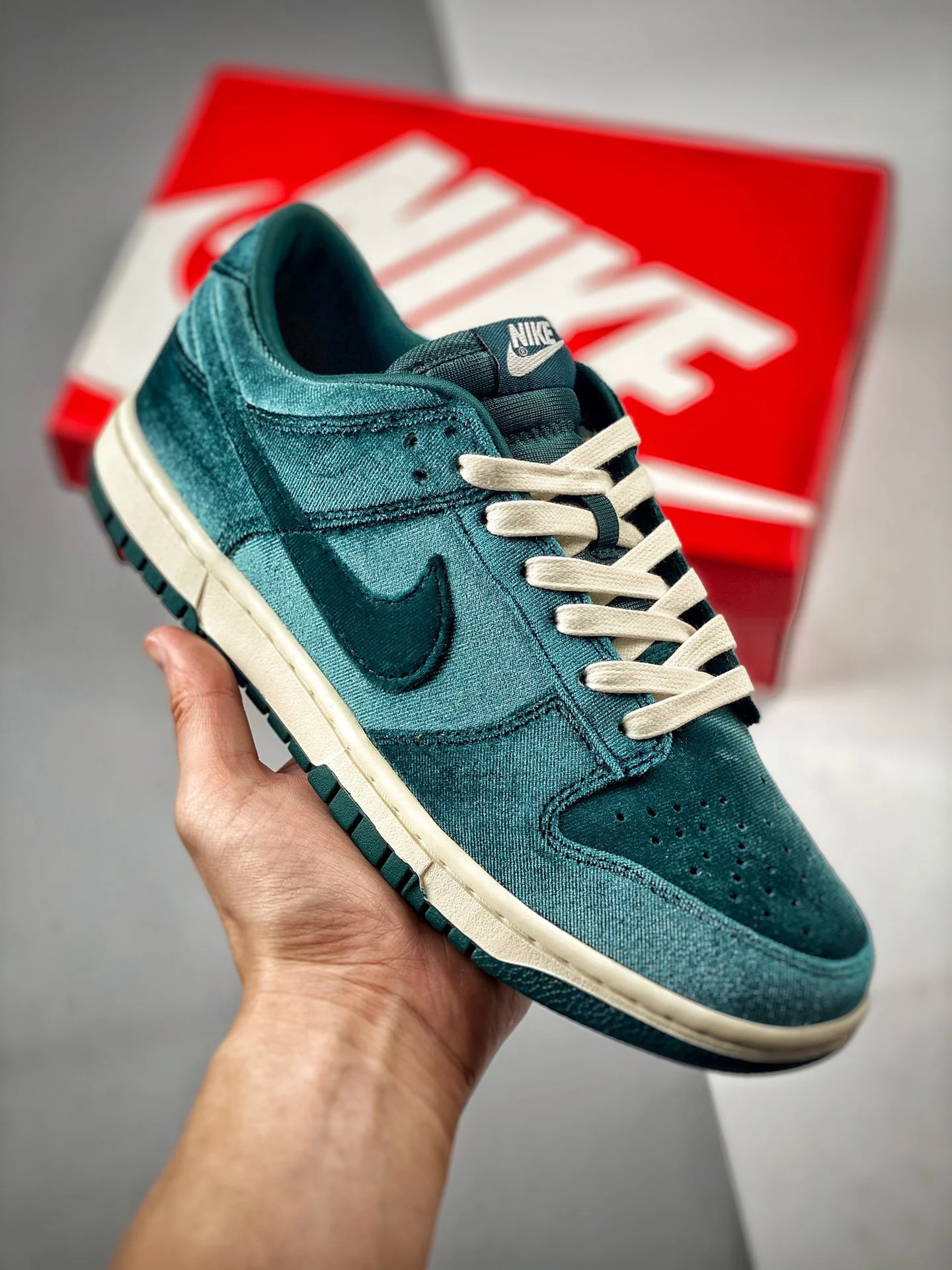 Nike Dunk Low Green Velvet Dark Teal White DZ5224-300 For Sale