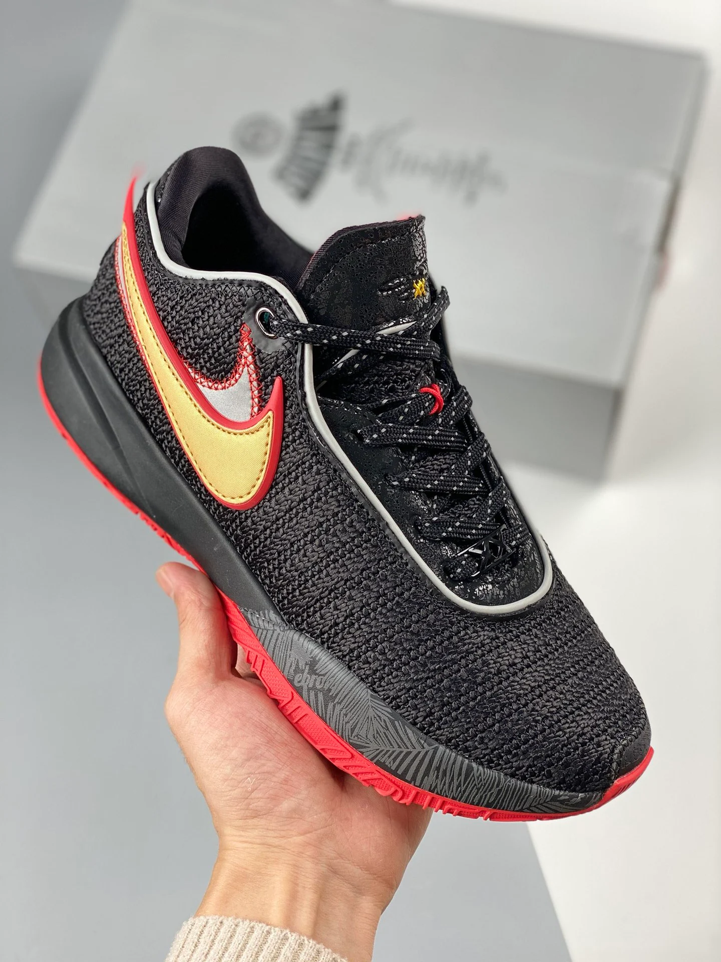 Nike LeBron 20 Miami Heat Black University Red-University Gold For Sale