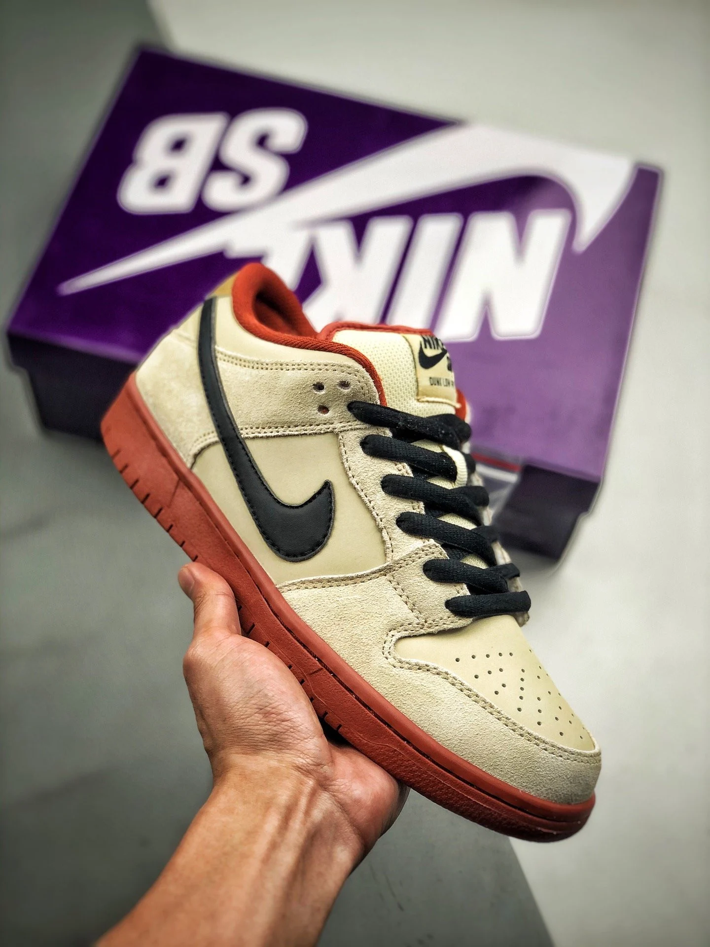 Nike SB Dunk Low Muslin BQ6817-100 For Sale