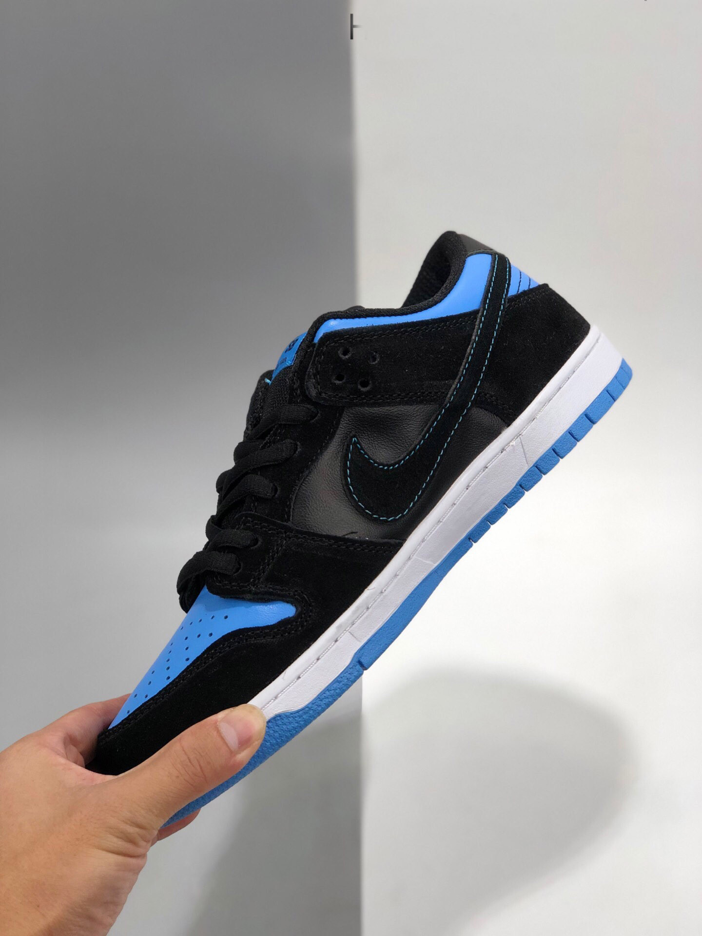 Nike SB Dunk Low Pro Sub Zero Black University Blue White For Sale