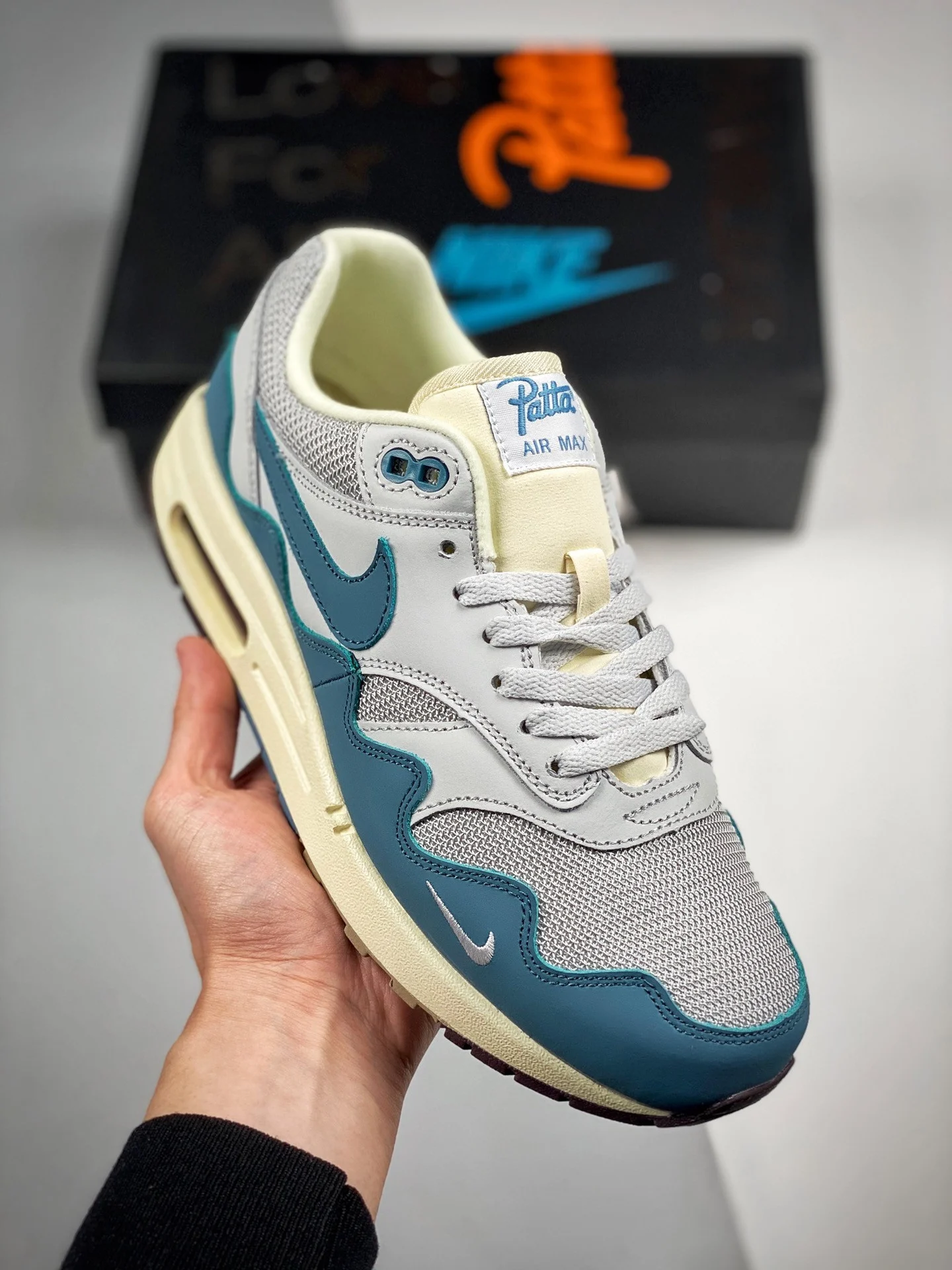 Patta x Nike Air Max 1 Metallic Silver Noise Aqua-Pure Platinum For Sale