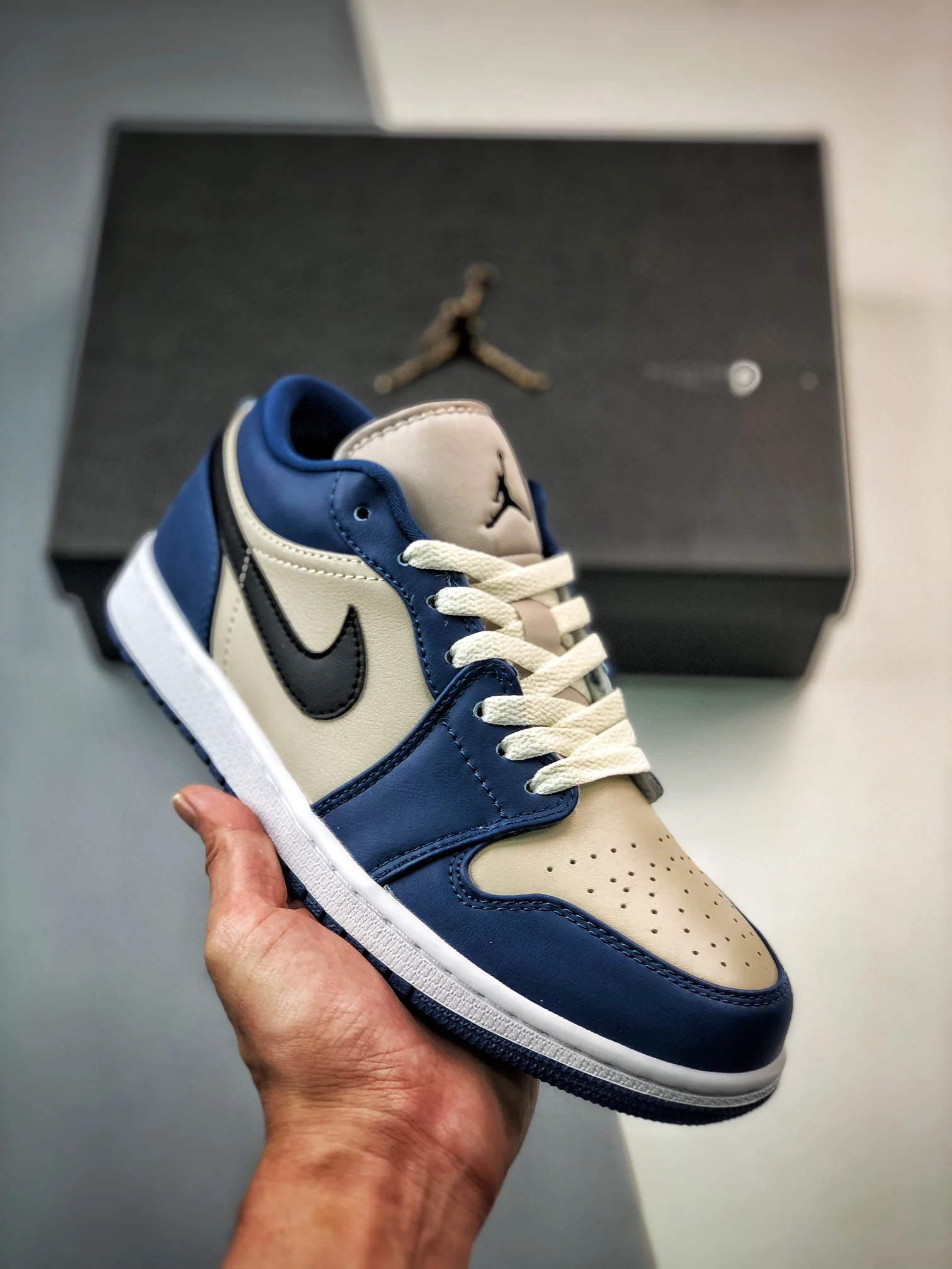 Air Jordan 1 Low Georgetown Navy Grey DC0774-402 For Sale