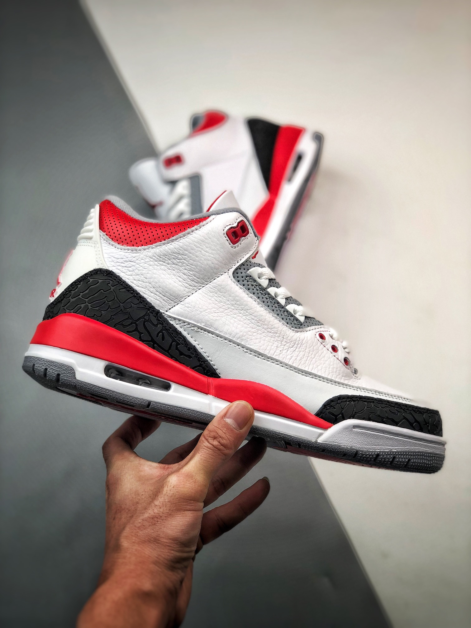 Air Jordan 3 White Fire Red-Silver-Black For Sale