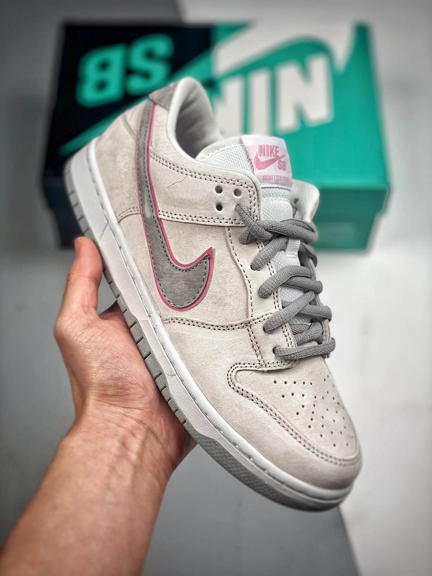 Ishod Wair x Nike SB Dunk Low White Perfect Pink-Flat Silver 895969-160 For Sale