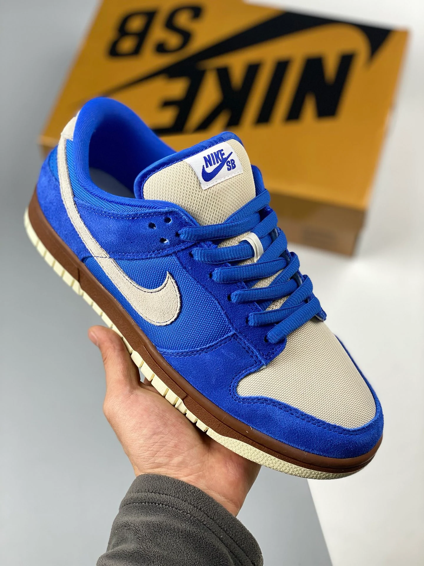 Nike Dunk Low Varsity Royal Mettalic Vegas Gold 304292-472 For Sale