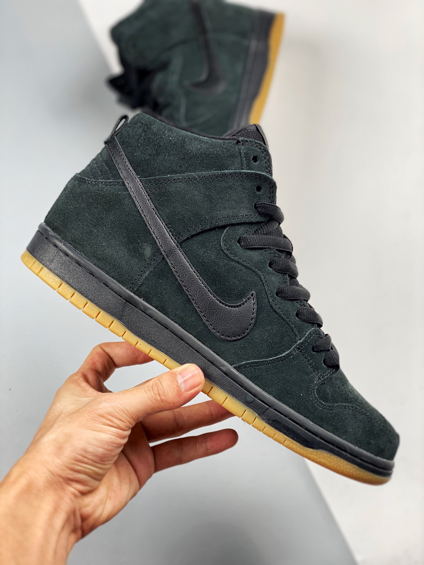 Nike SB Dunk High Pro Black Gum 305050-029 For Sale