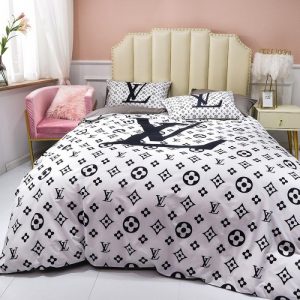 Louis Vuitton Logo Brand Bedding Set Home Decor Bedroom Luxury Bedspread