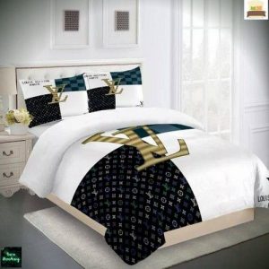 Louis Vuitton Customized Logo Brand Bedding Set Bedspread Home Decor Luxury Bedroom