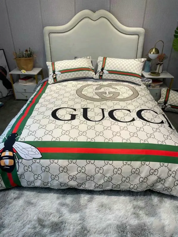 Gucci Bee Logo Brand Bedding Set Bedroom Home Decor Luxury Bedspread