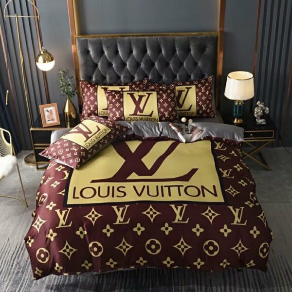 Louis Vuitton Logo Brand Bedding Set Bedspread Luxury Bedroom Home Decor