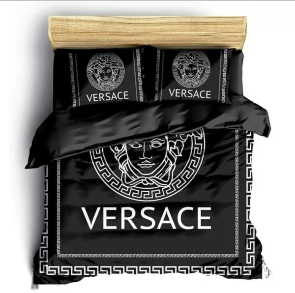 Gianni Versace Black Logo Brand Bedding Set Luxury Home Decor Bedspread Bedroom