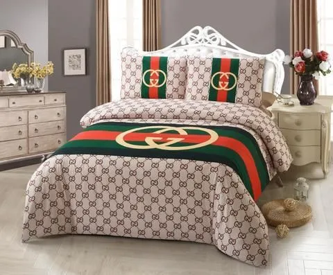 Gucci Brown Stripe Logo Brand Bedding Set Bedroom Home Decor Bedspread Luxury