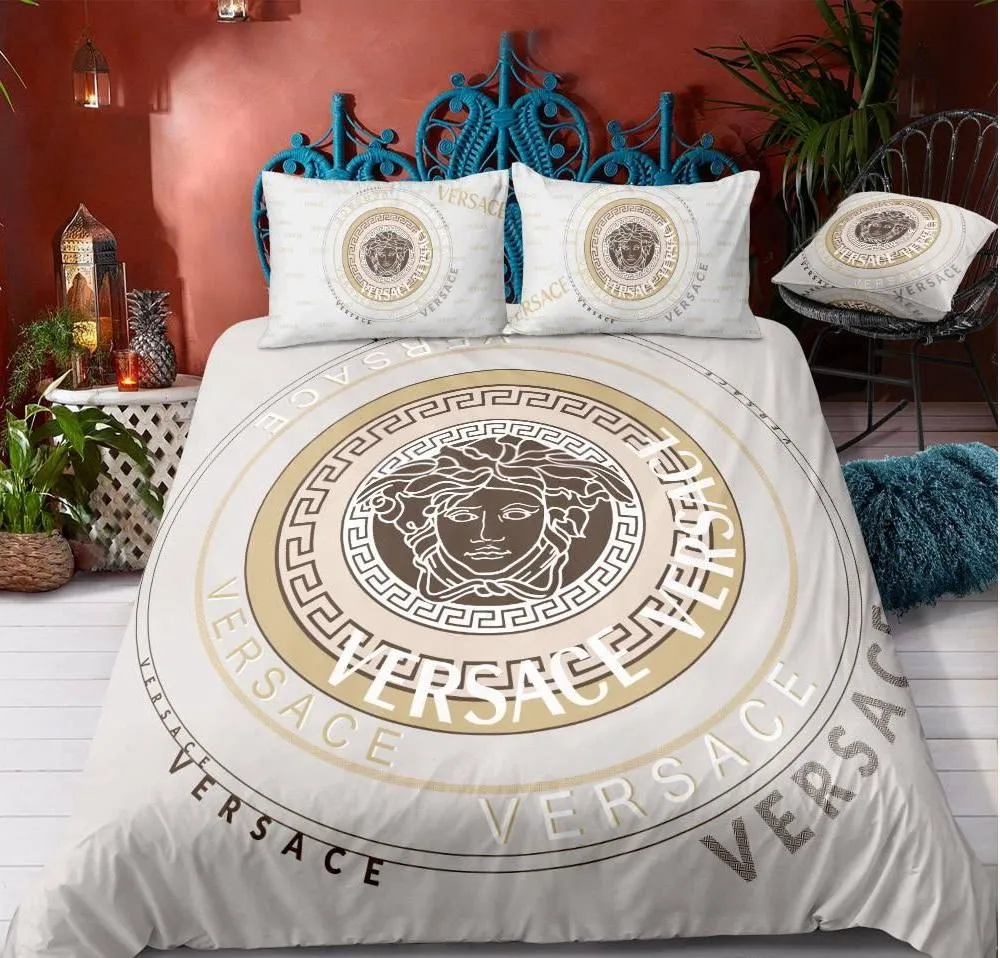 Versace Logo Brand Bedding Set Bedspread Home Decor Luxury Bedroom