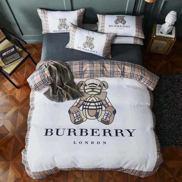 Burberry Logo Brand Bedding Set Luxury Home Decor Bedspread Bedroom