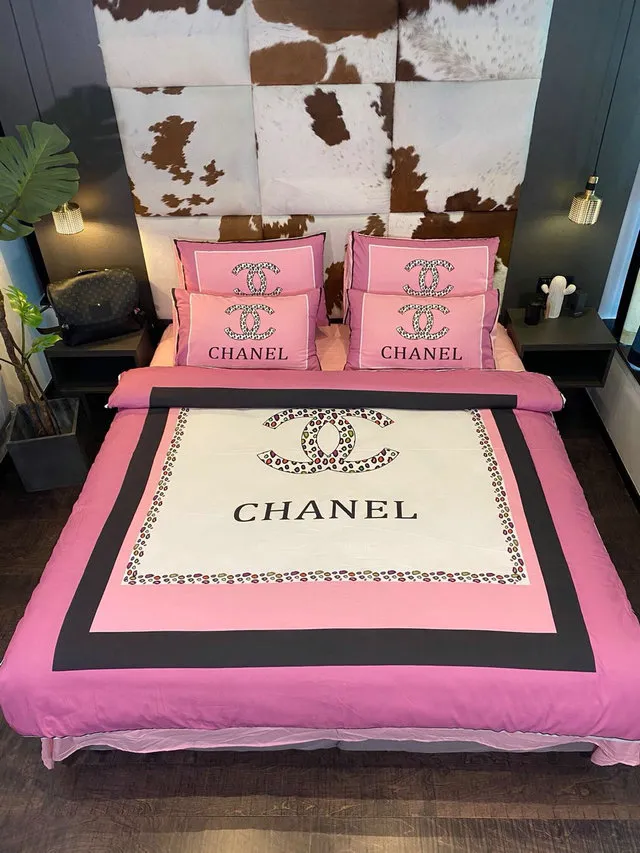 Chanel Pinky Logo Brand Bedding Set Bedspread Luxury Bedroom Home Decor