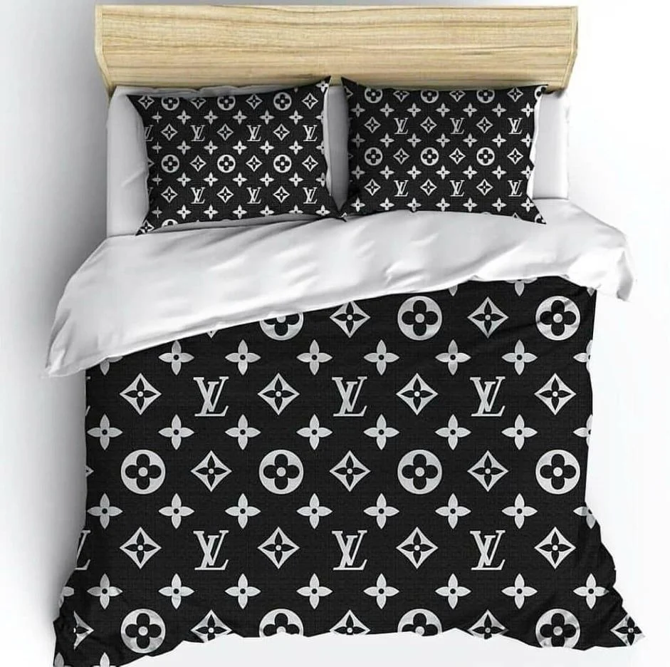 Louis Vuiton Black Logo Brand Bedding Set Bedroom Luxury Home Decor Bedspread