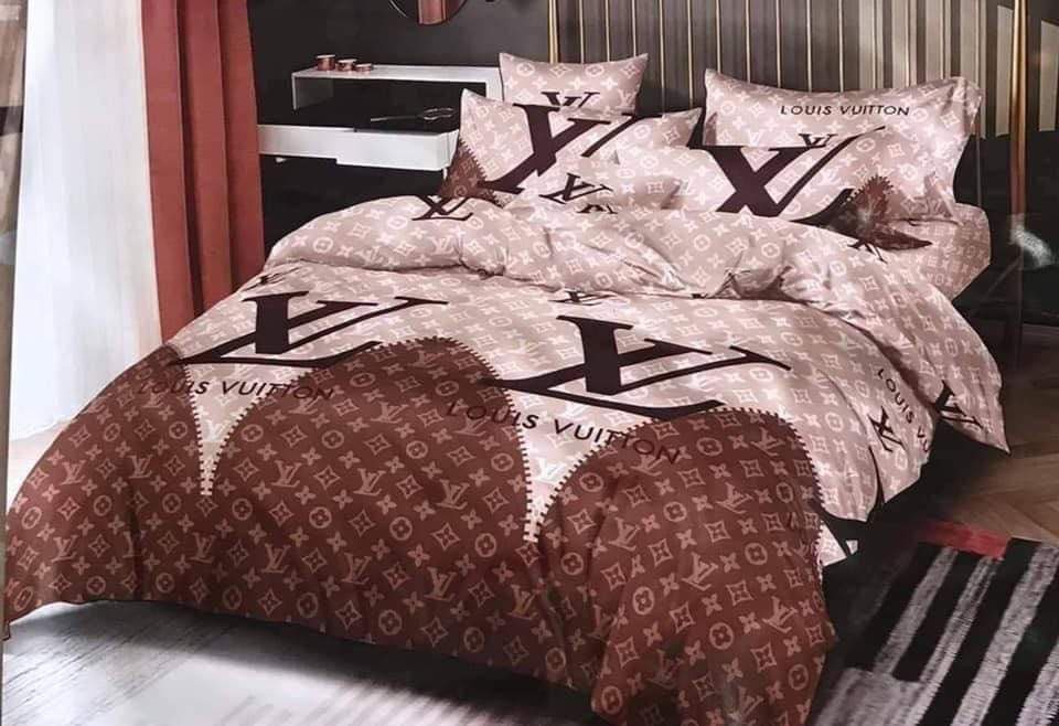 Louis Vuitton Brown Pinky Logo Brand Bedding Set Home Decor Bedroom Bedspread Luxury