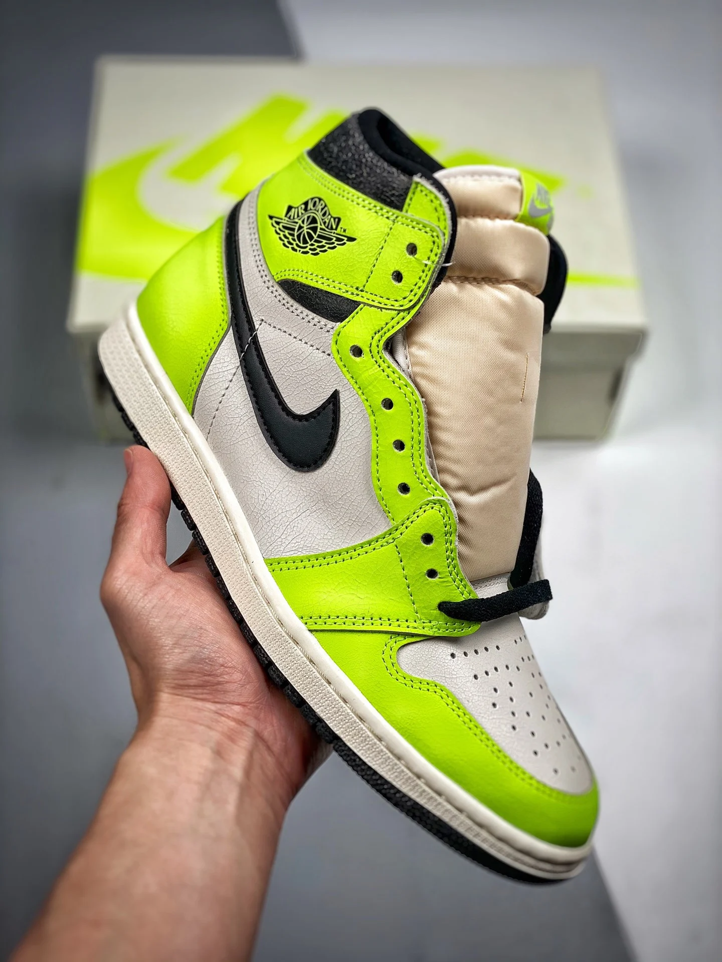 Air Jordan 1 High OG Visionaire Volt Black-Sail 555088-702 For Sale