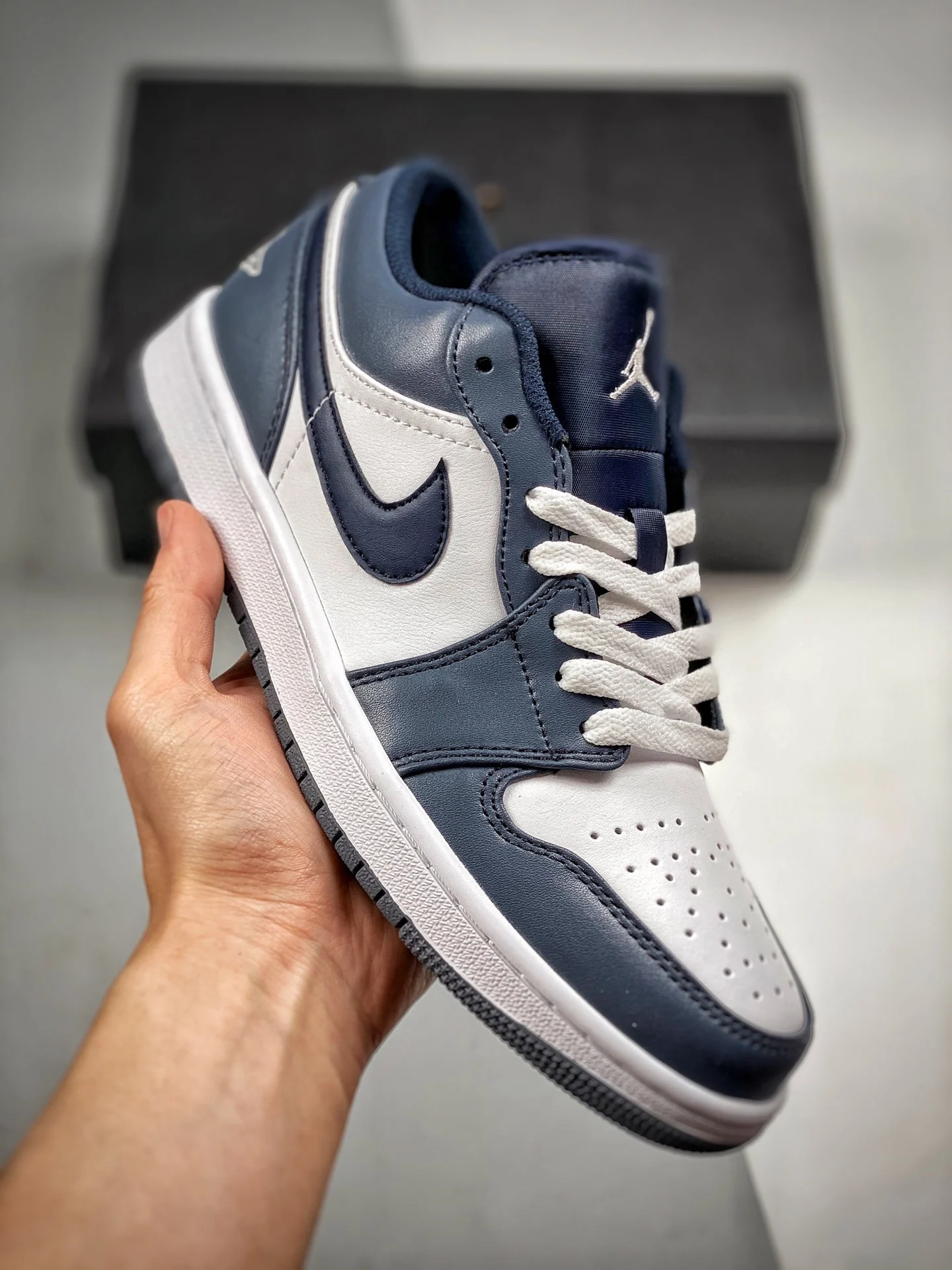 Air Jordan 1 Low Blue Tones 553558-414 For Sale