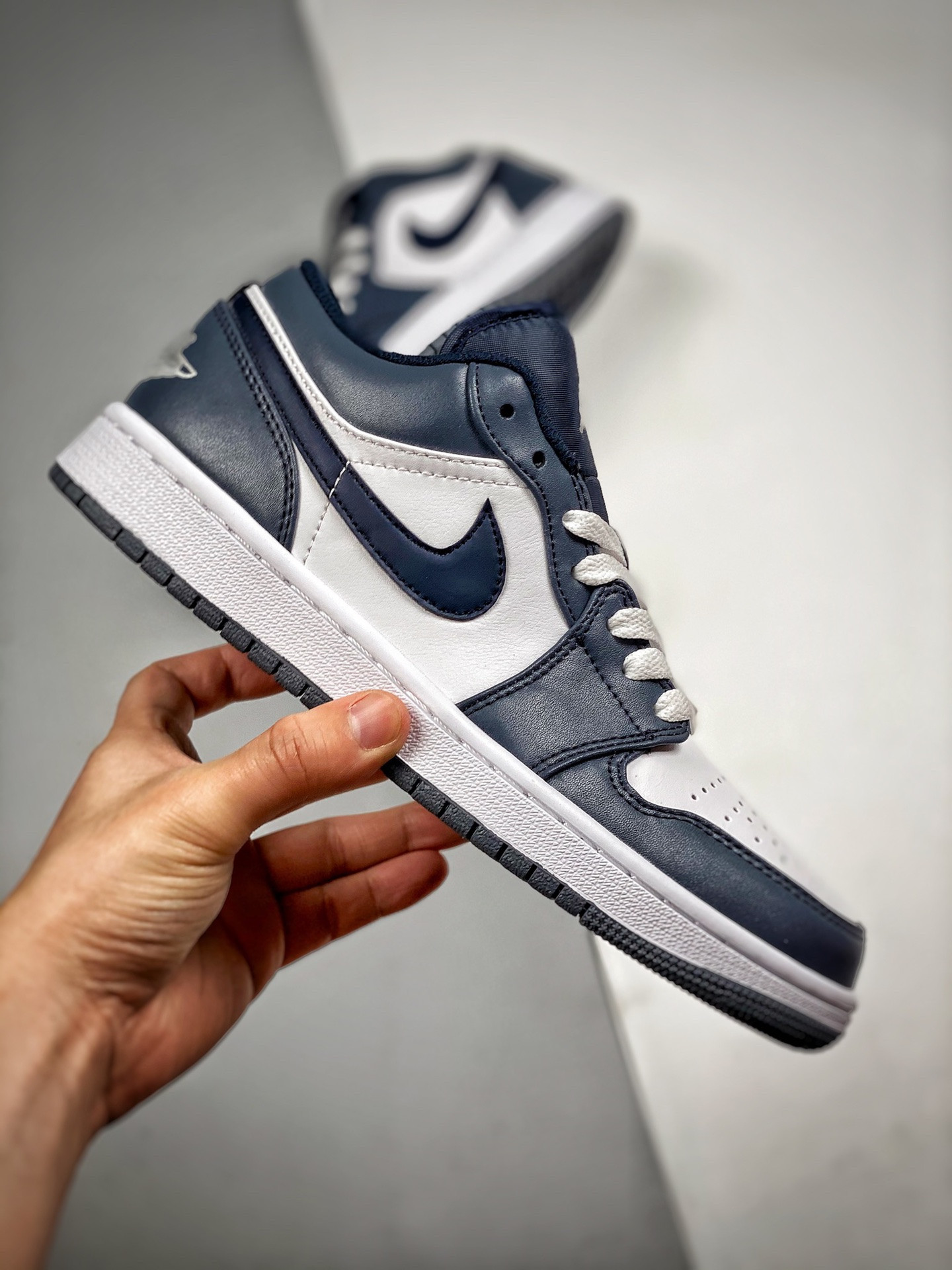 Air Jordan 1 Low Blue Tones 553558-414 For Sale