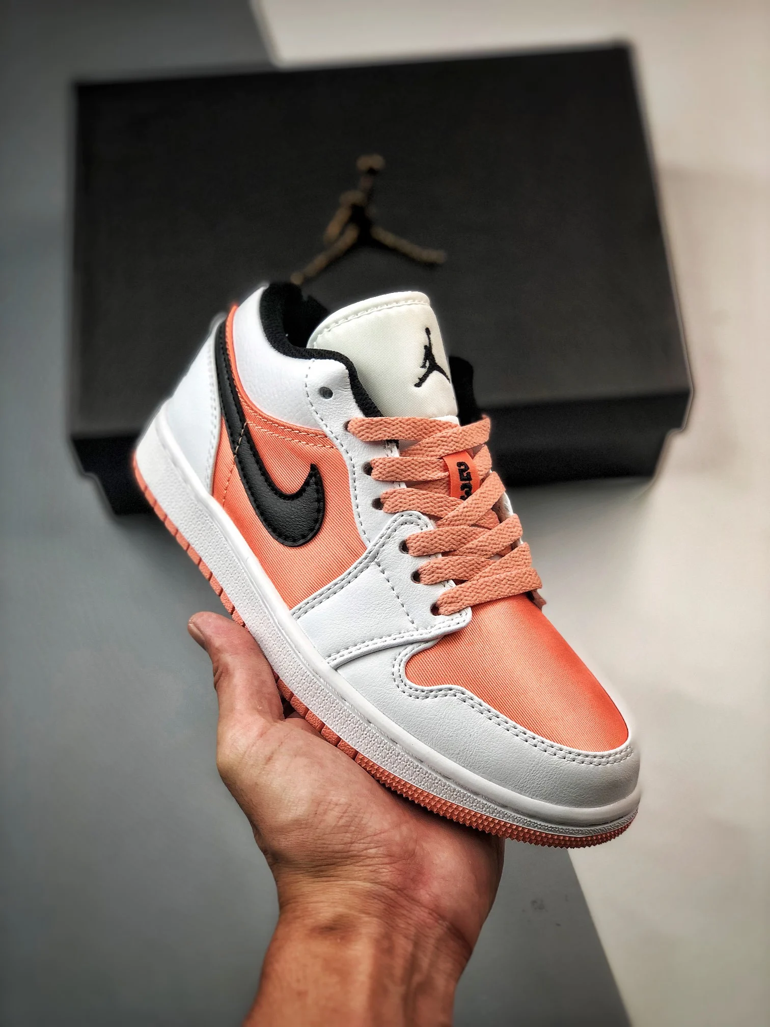 Air Jordan 1 Low GS White Light Madder Root-Black DM8960-801 For Sale